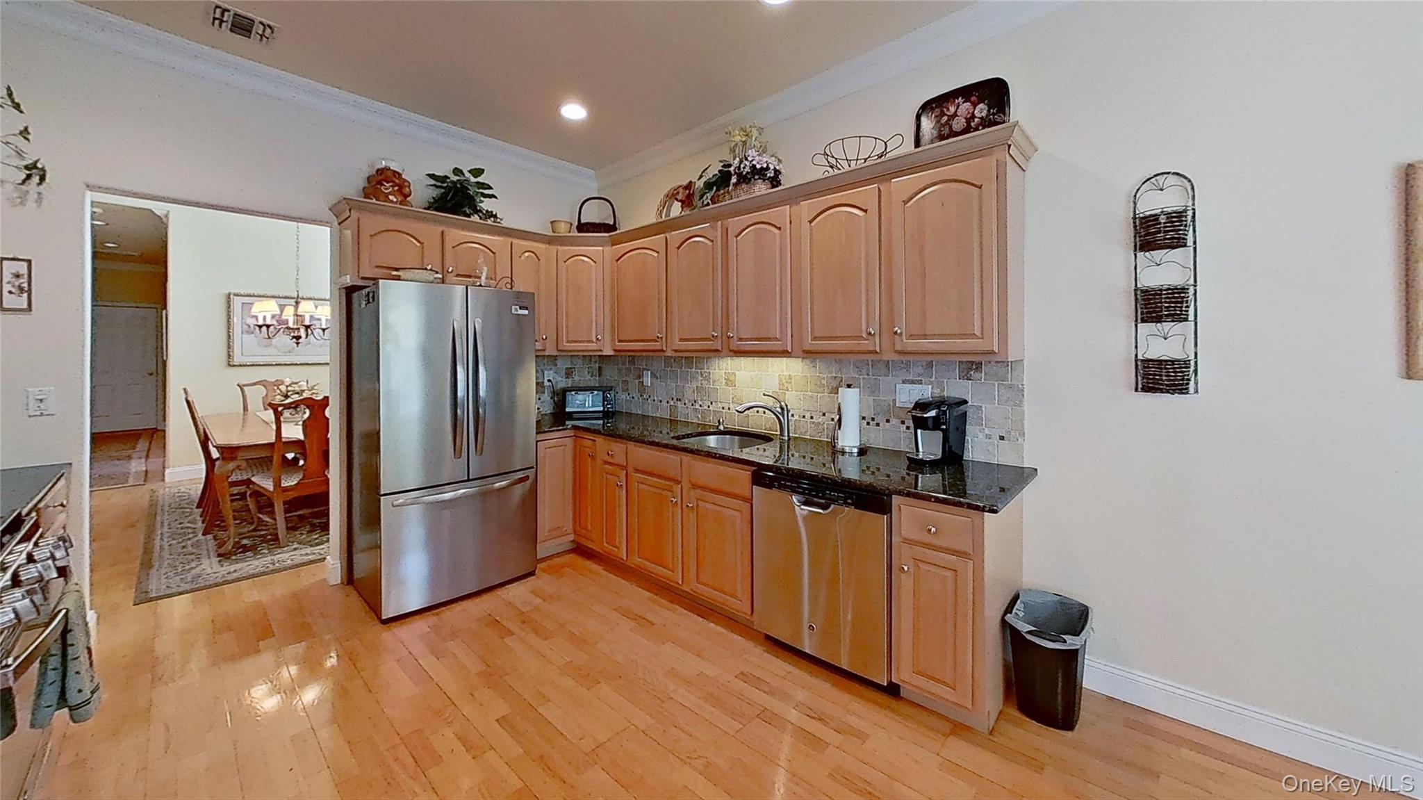 454 Leisure Drive – For Sale photo 11