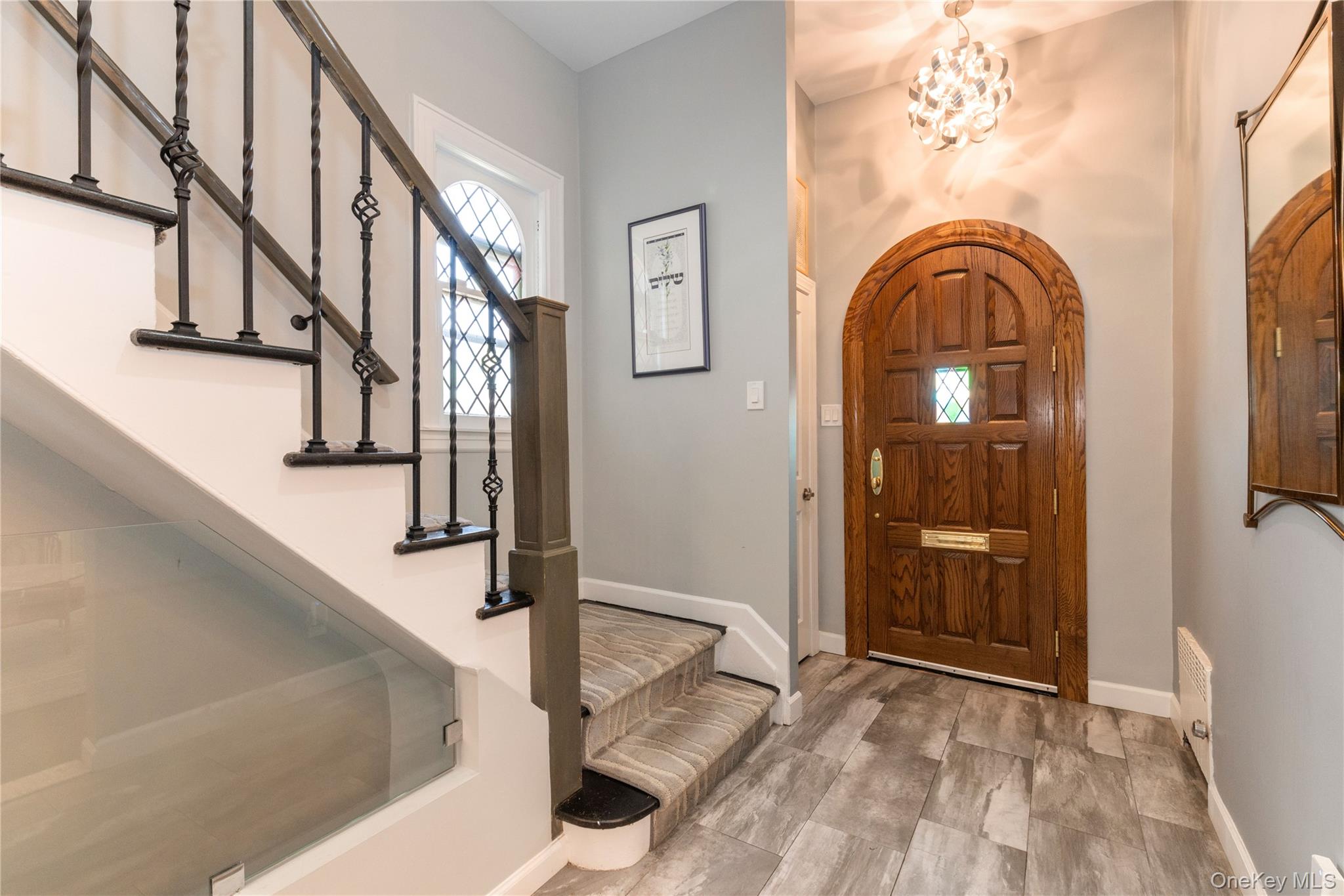 381 Woodmere Boulevard – For Sale photo 3