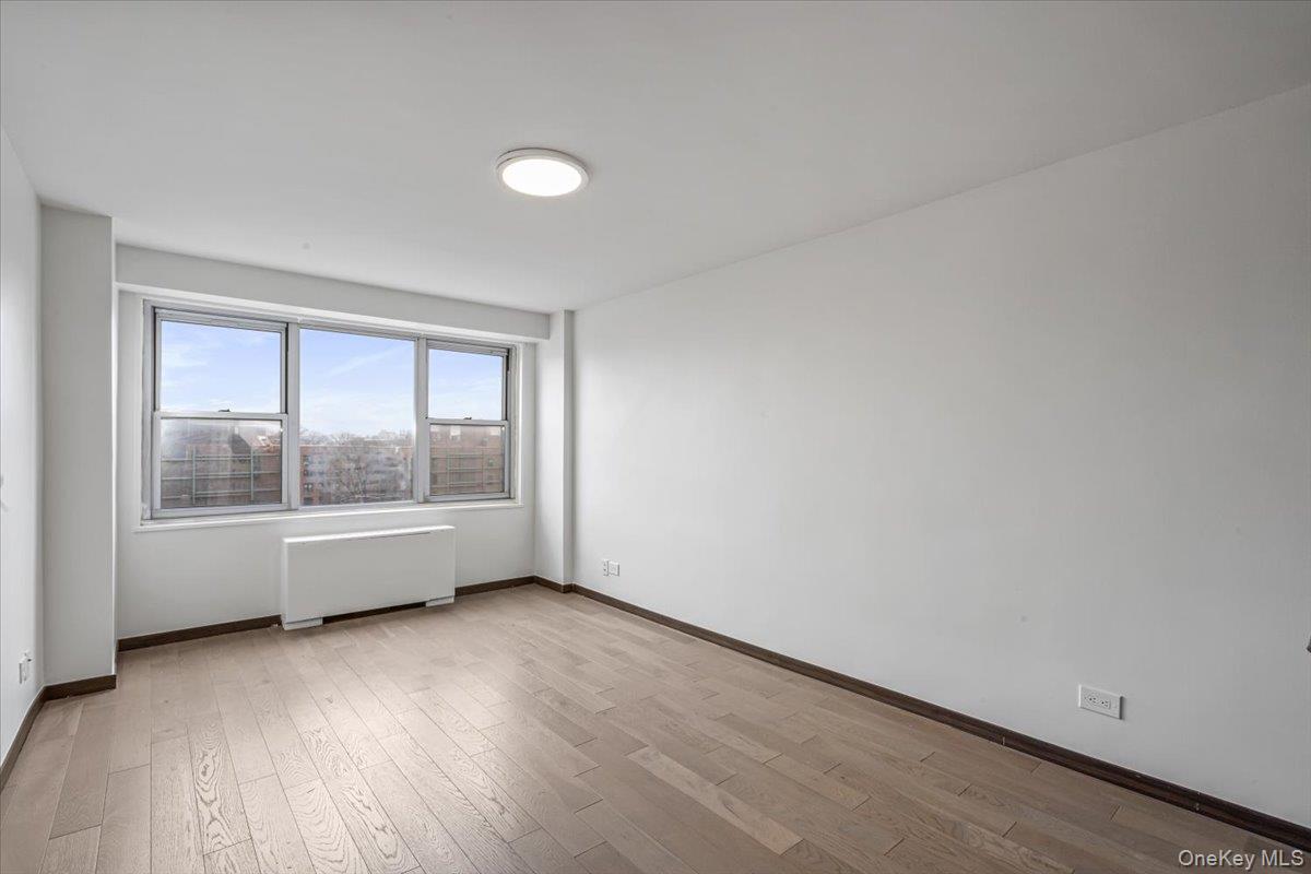 85-15 Main Street, Unit 12J photo 2