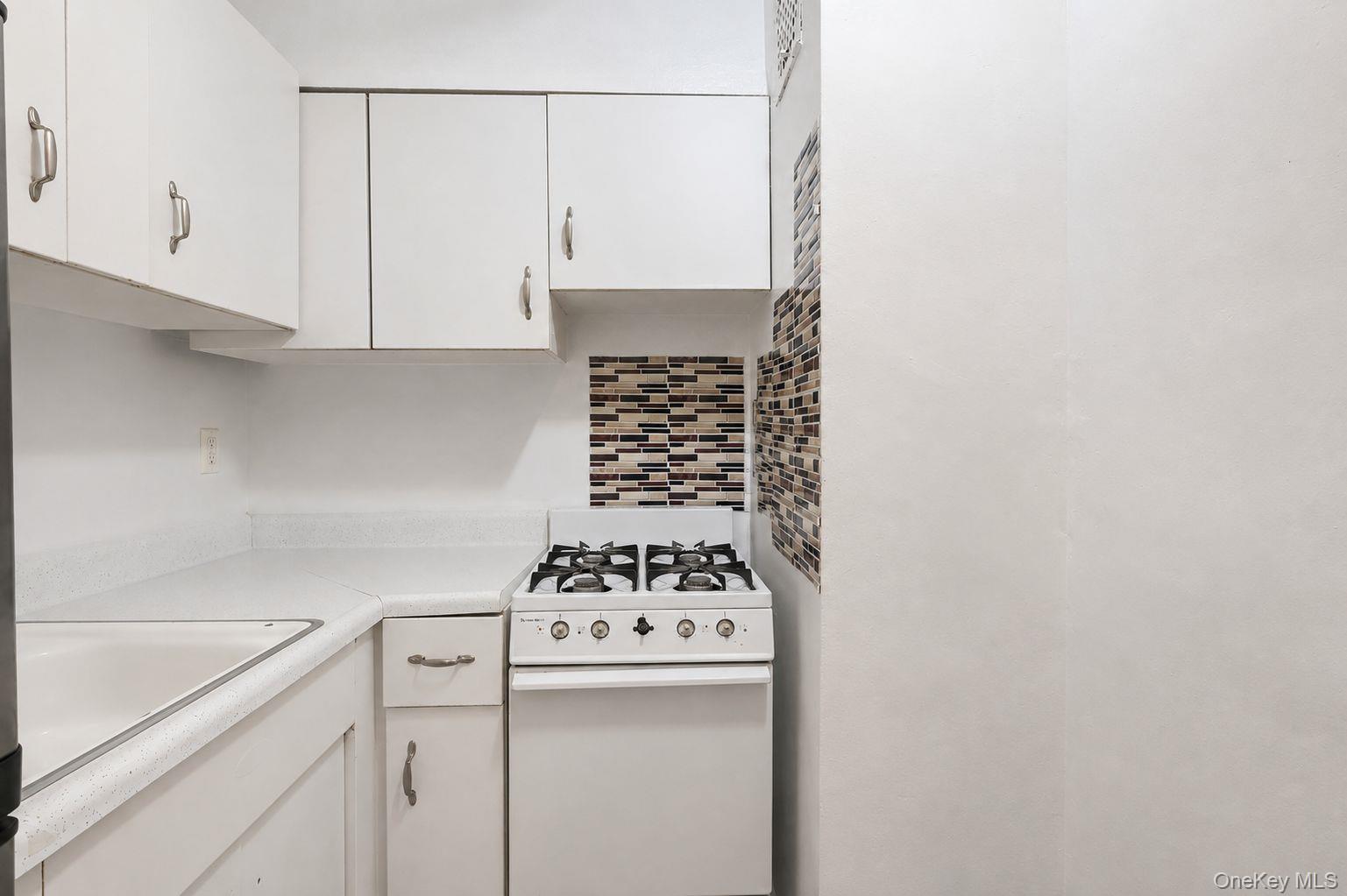 59-30 108th Street, Unit 5G photo 24