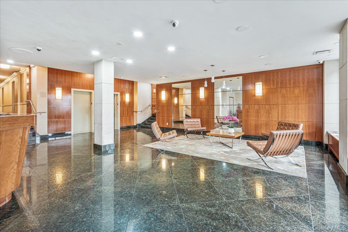 59-30 108th Street, Unit 5G photo 2