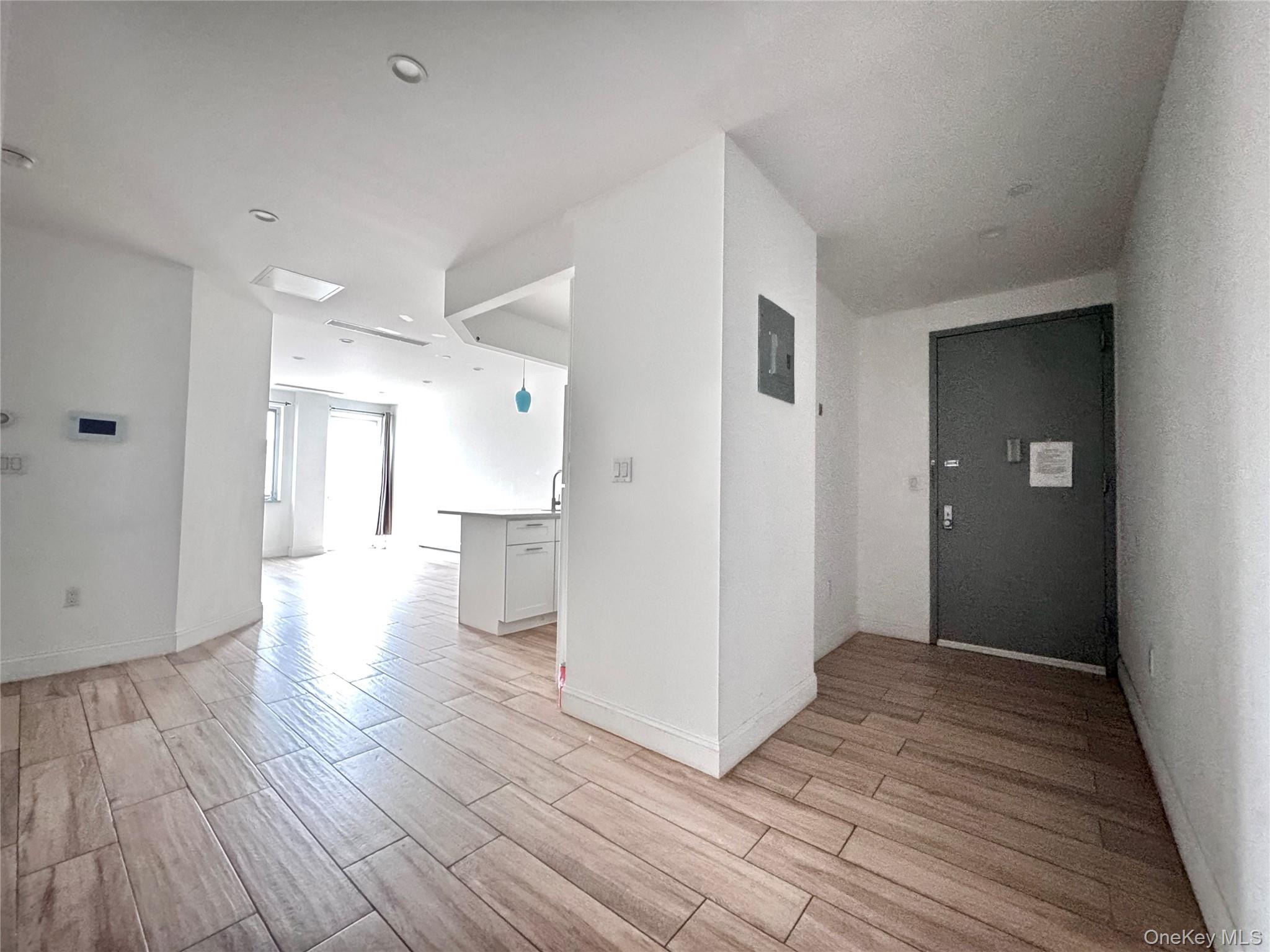 136-20 Booth Memorial Avenue, Unit 3A photo 17