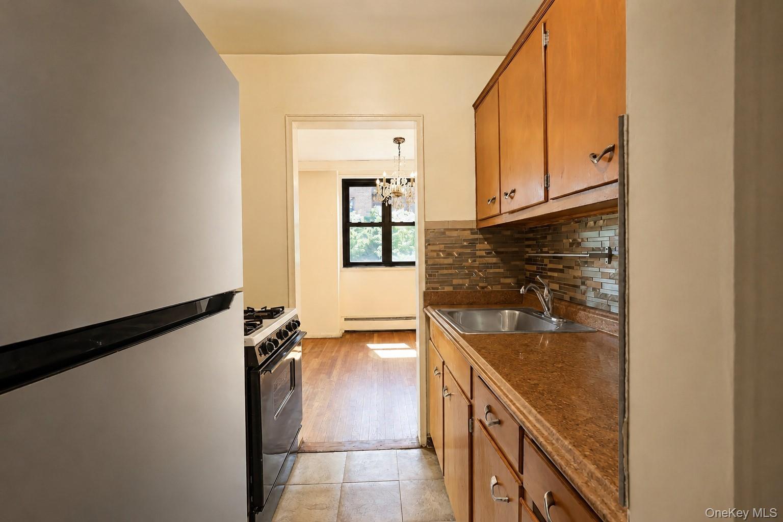 99-35 59th Avenue, Unit 4k photo 17