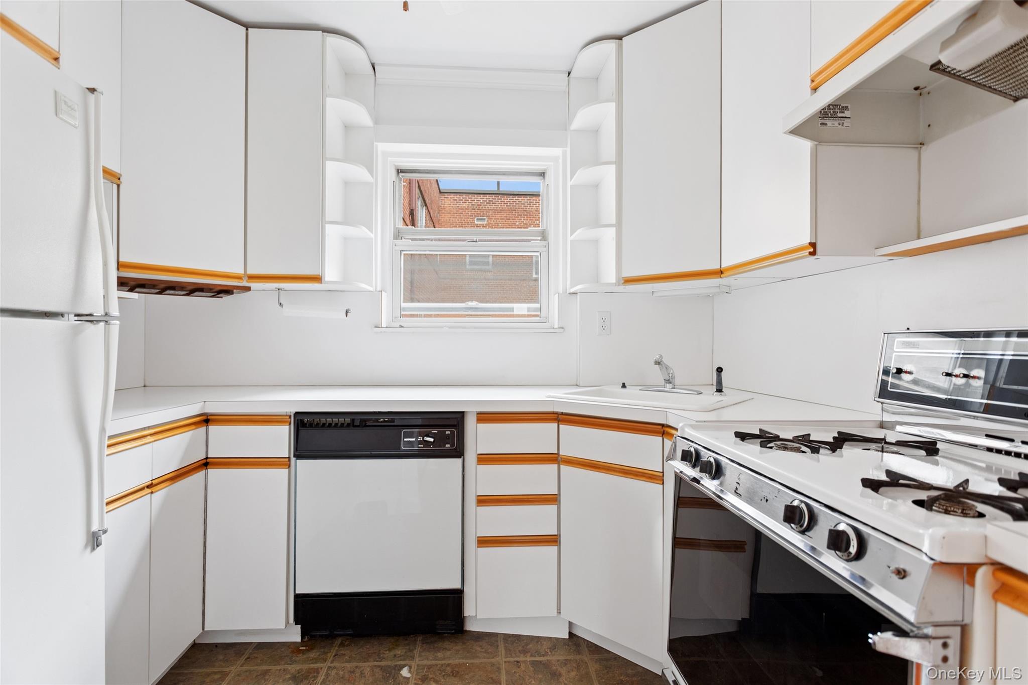 320 S Broadway, Unit P7 photo 10