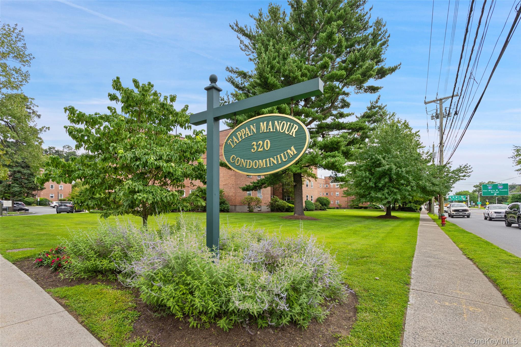 320 S Broadway, Unit P7