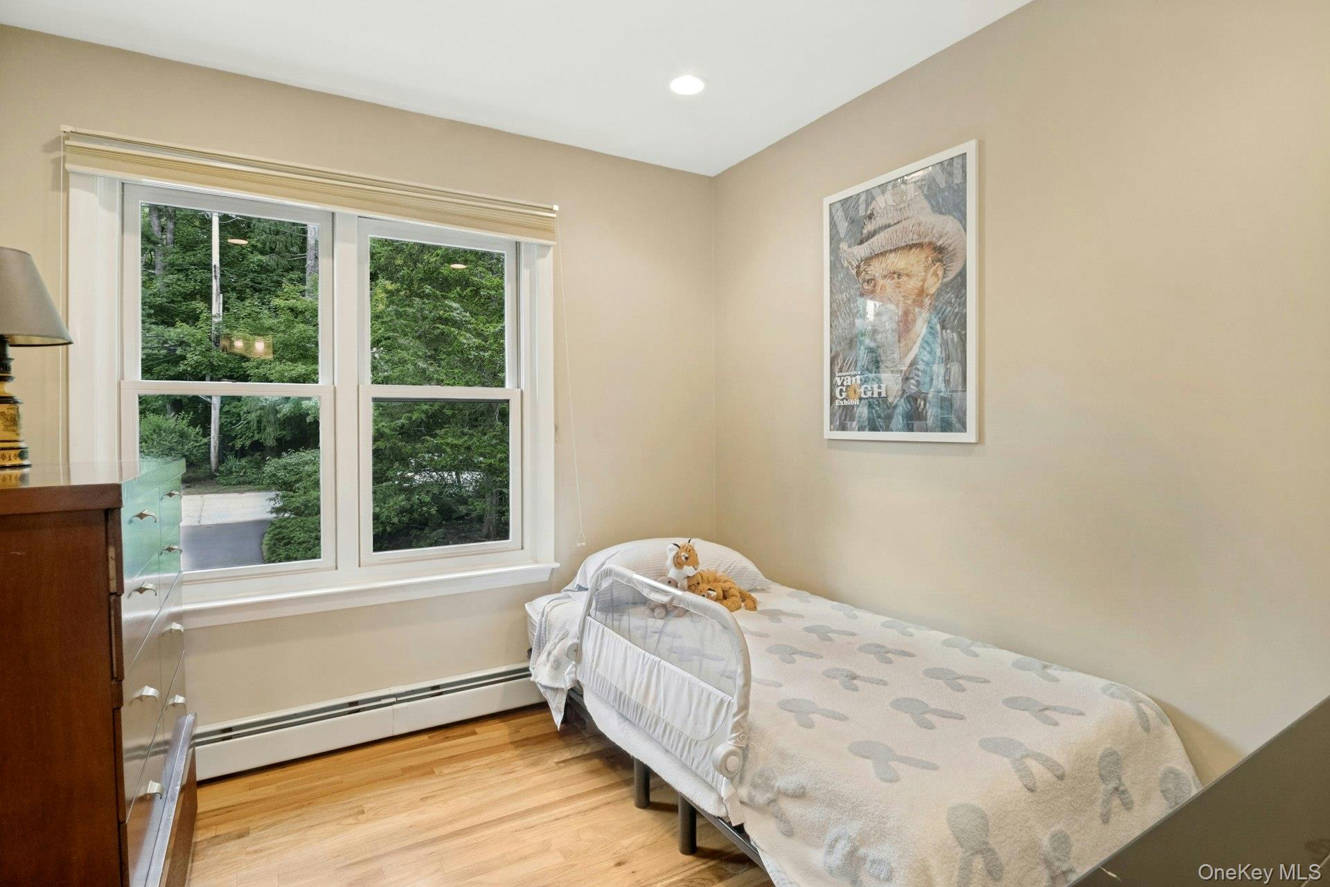 2 Lakeview Avenue W – For Sale photo 16