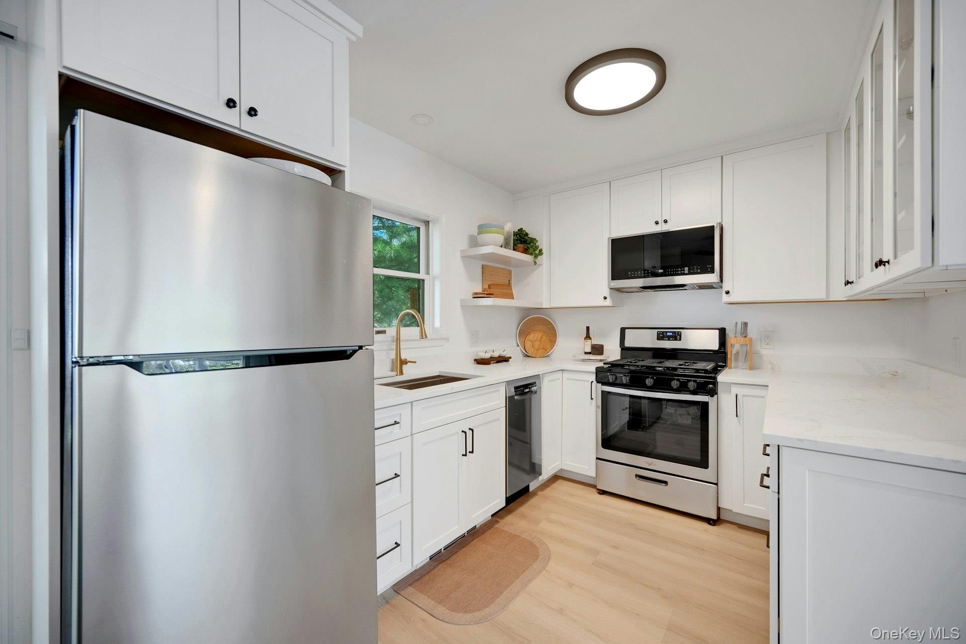 17 Wood Court, Unit A photo 12