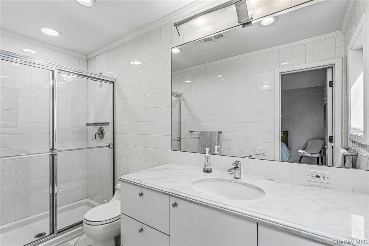 3 Quantuck Bay Lane – For Sale photo 27