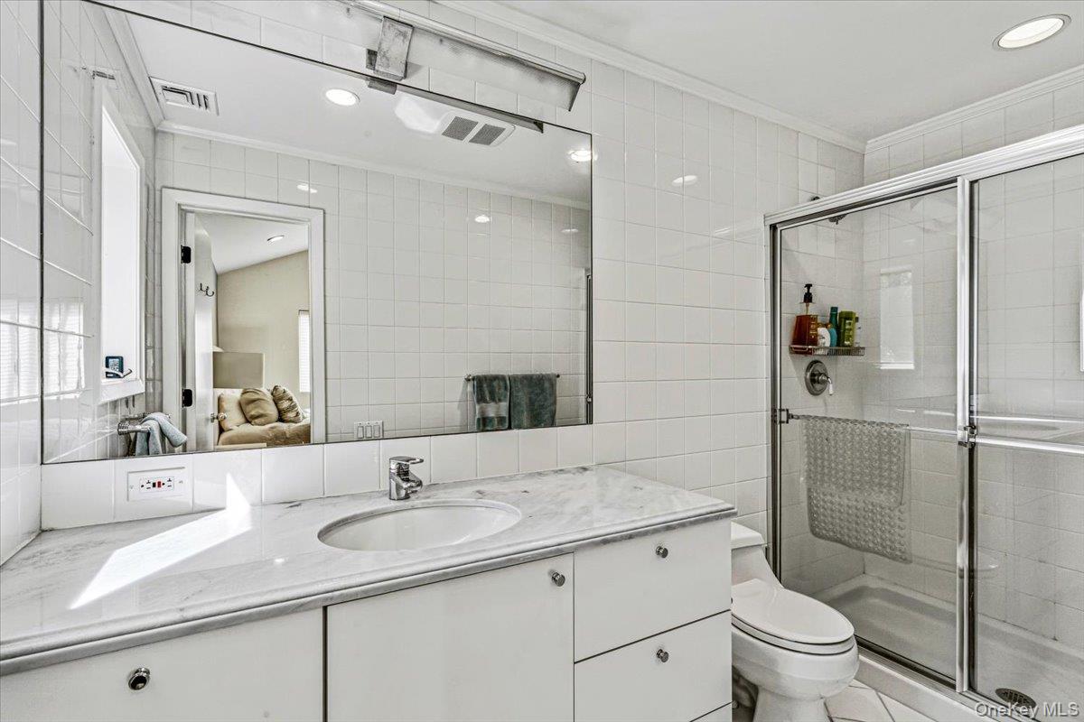 3 Quantuck Bay Lane – For Sale photo 24