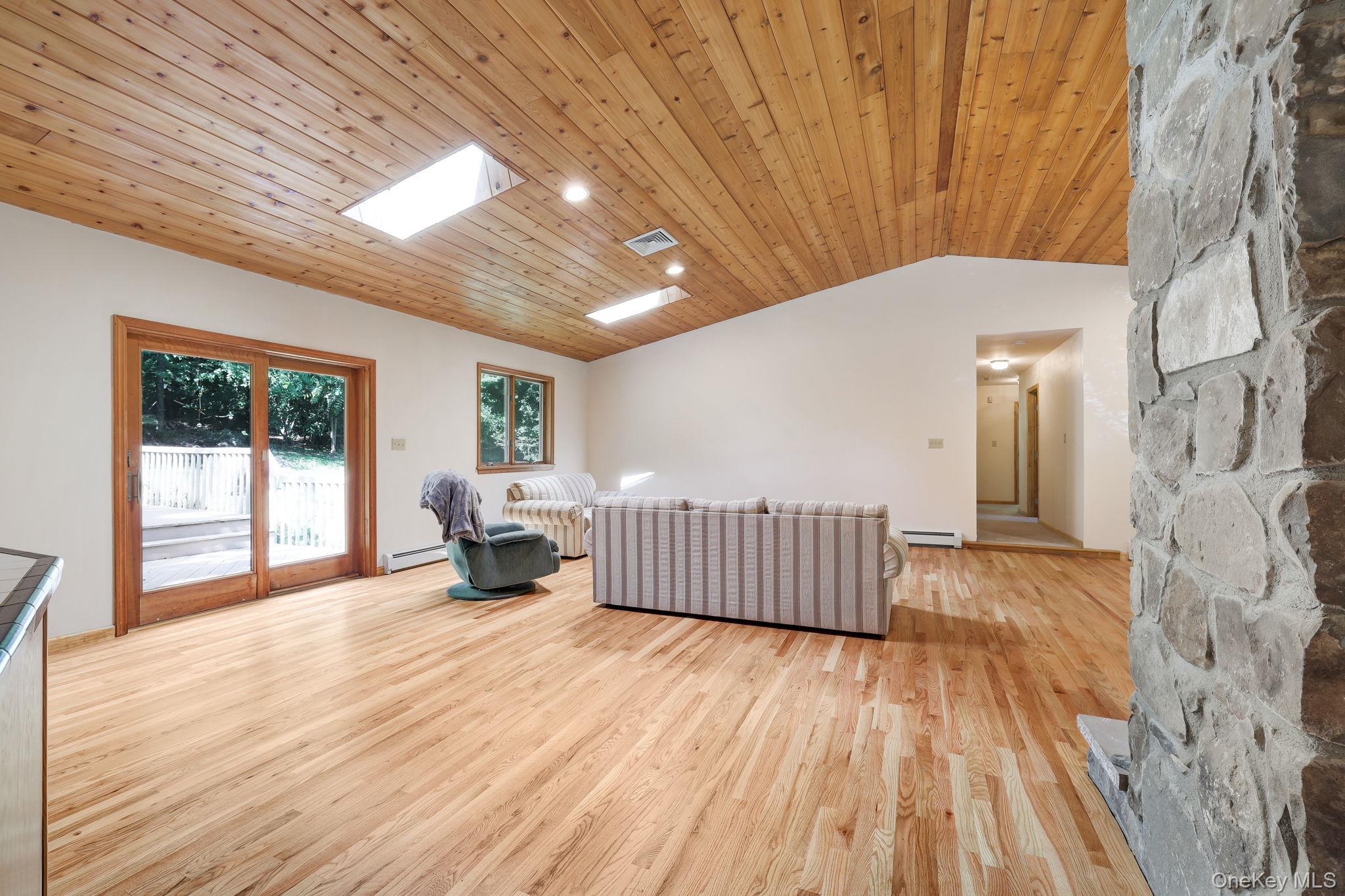 1169 Ridgebury Road – For Sale photo 32