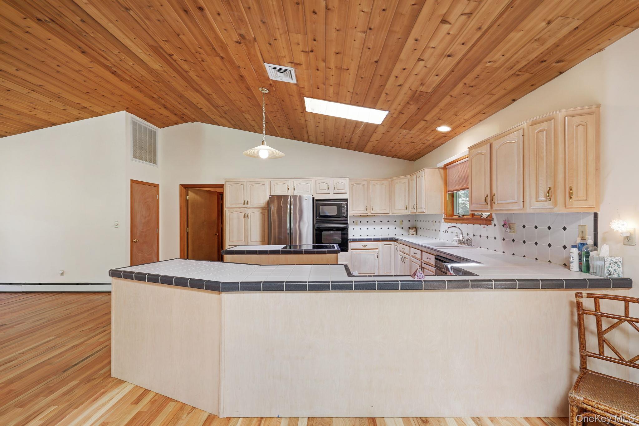 1169 Ridgebury Road – For Sale photo 6