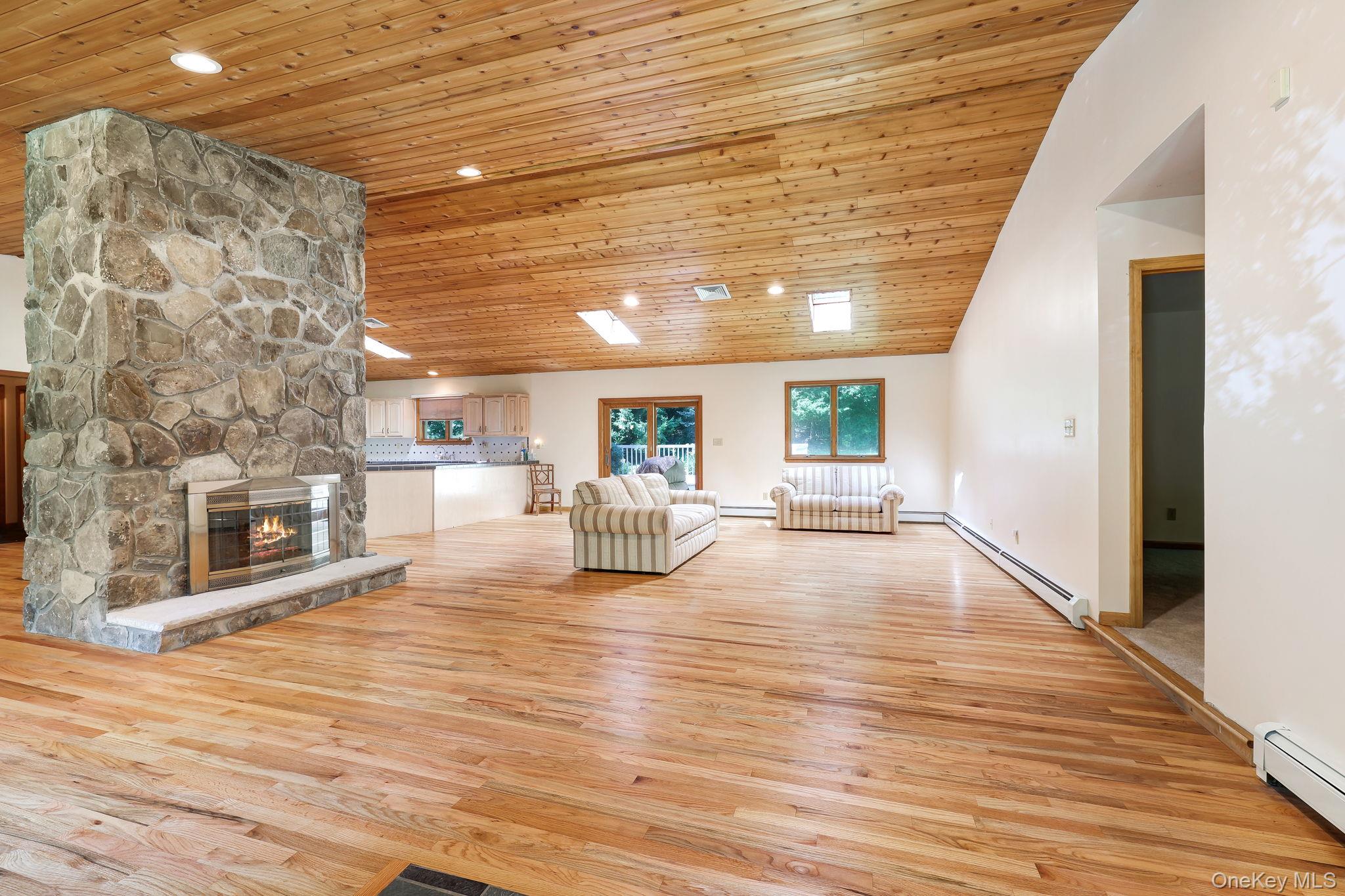 1169 Ridgebury Road – For Sale photo 3