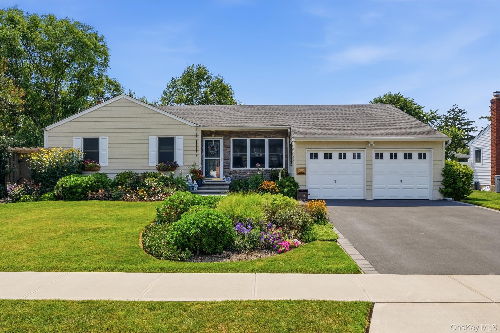 1 Wheeler Court – For Sale
