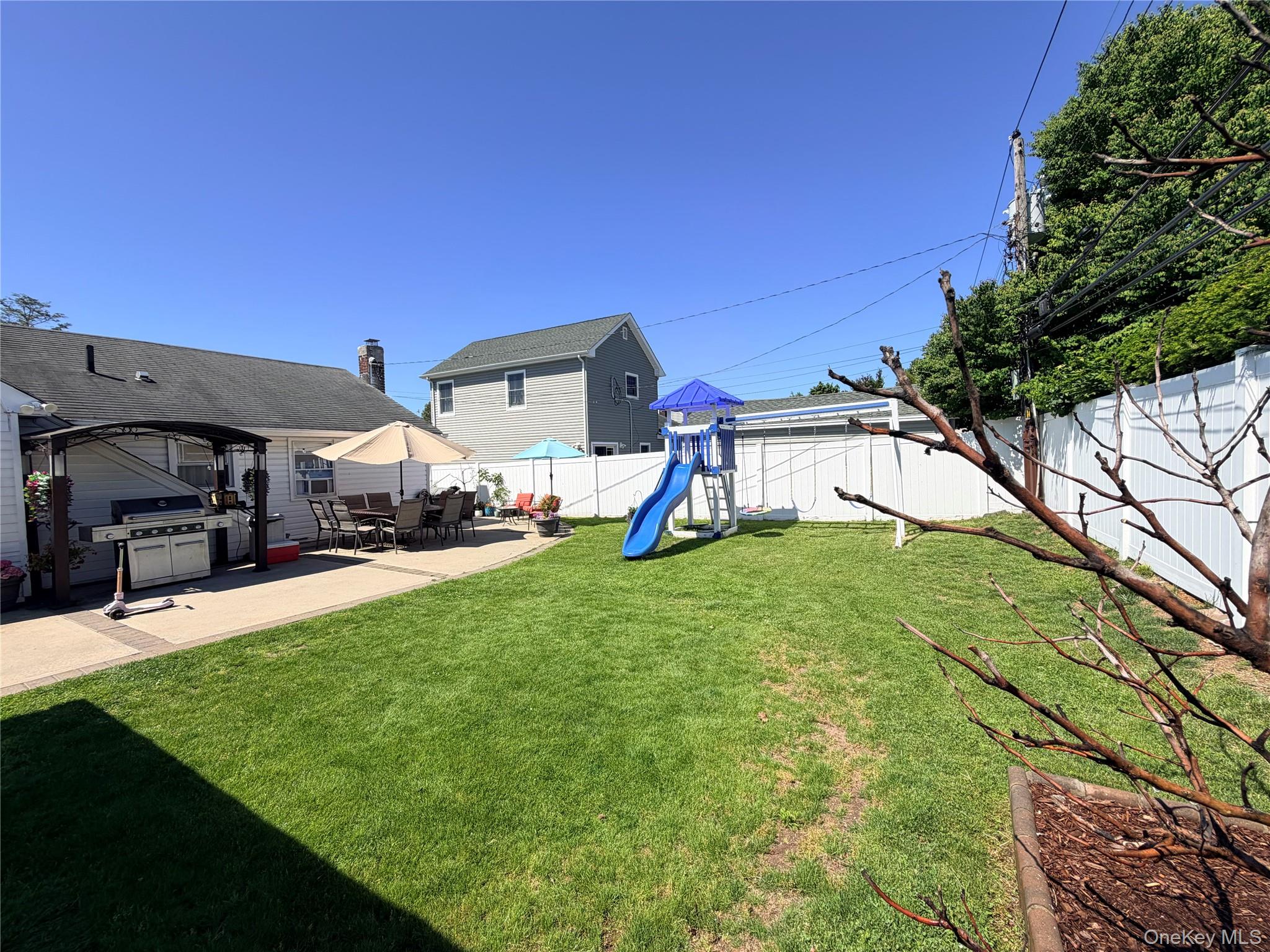 20 Jamaica Avenue – For Sale photo 23