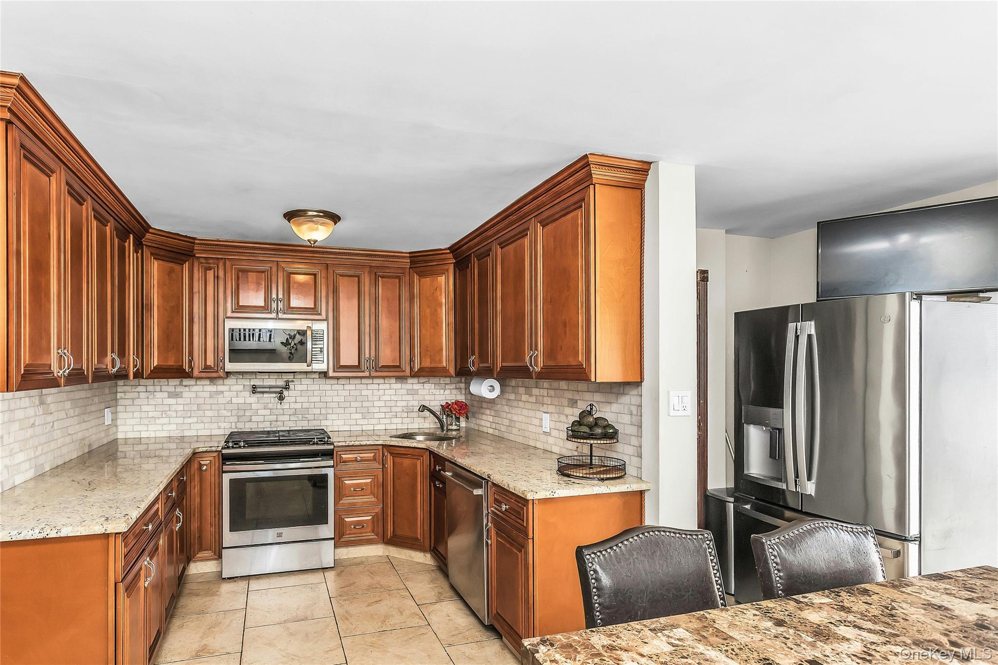 20 Jamaica Avenue – For Sale photo 9