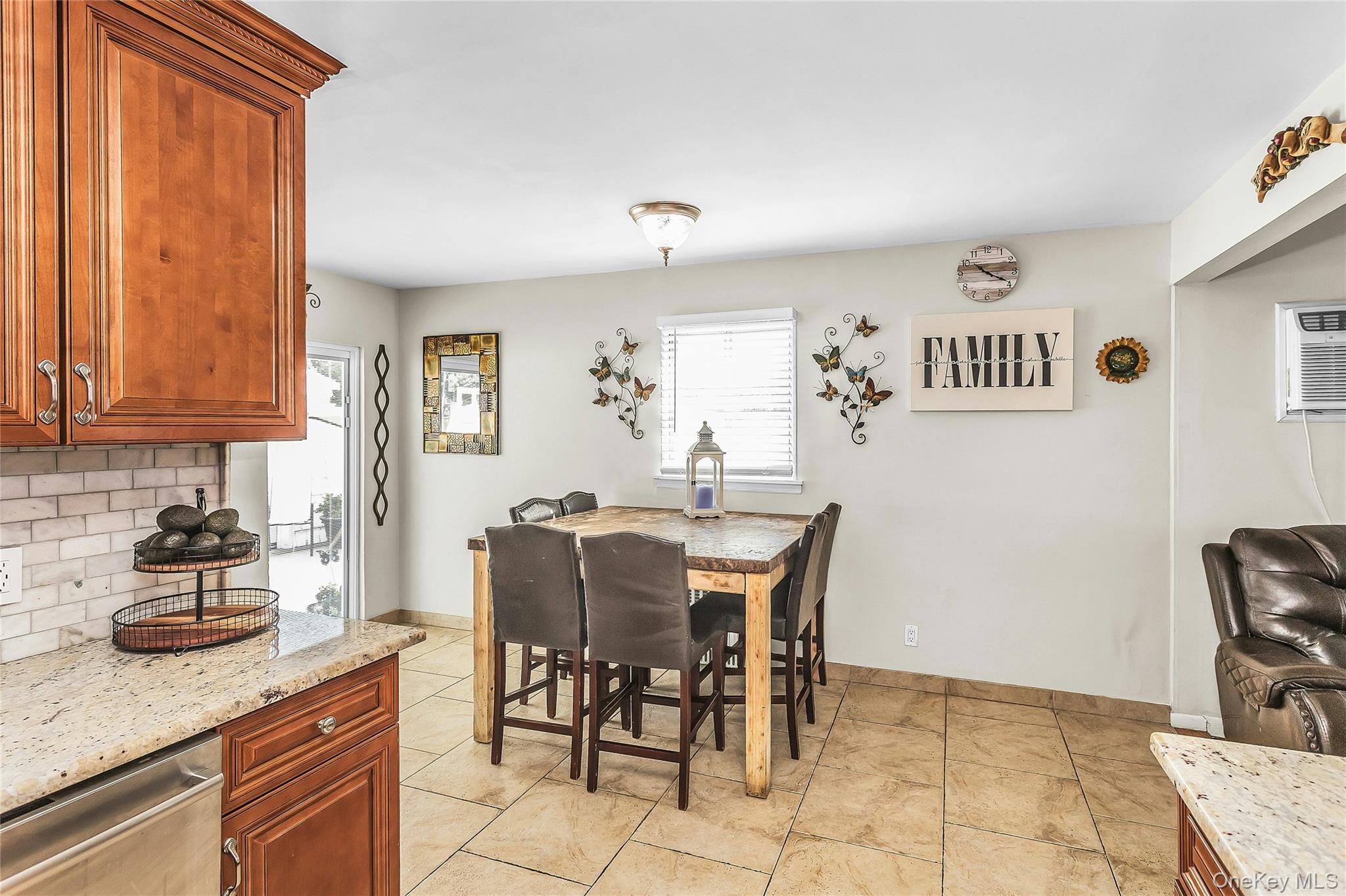 20 Jamaica Avenue – For Sale photo 10