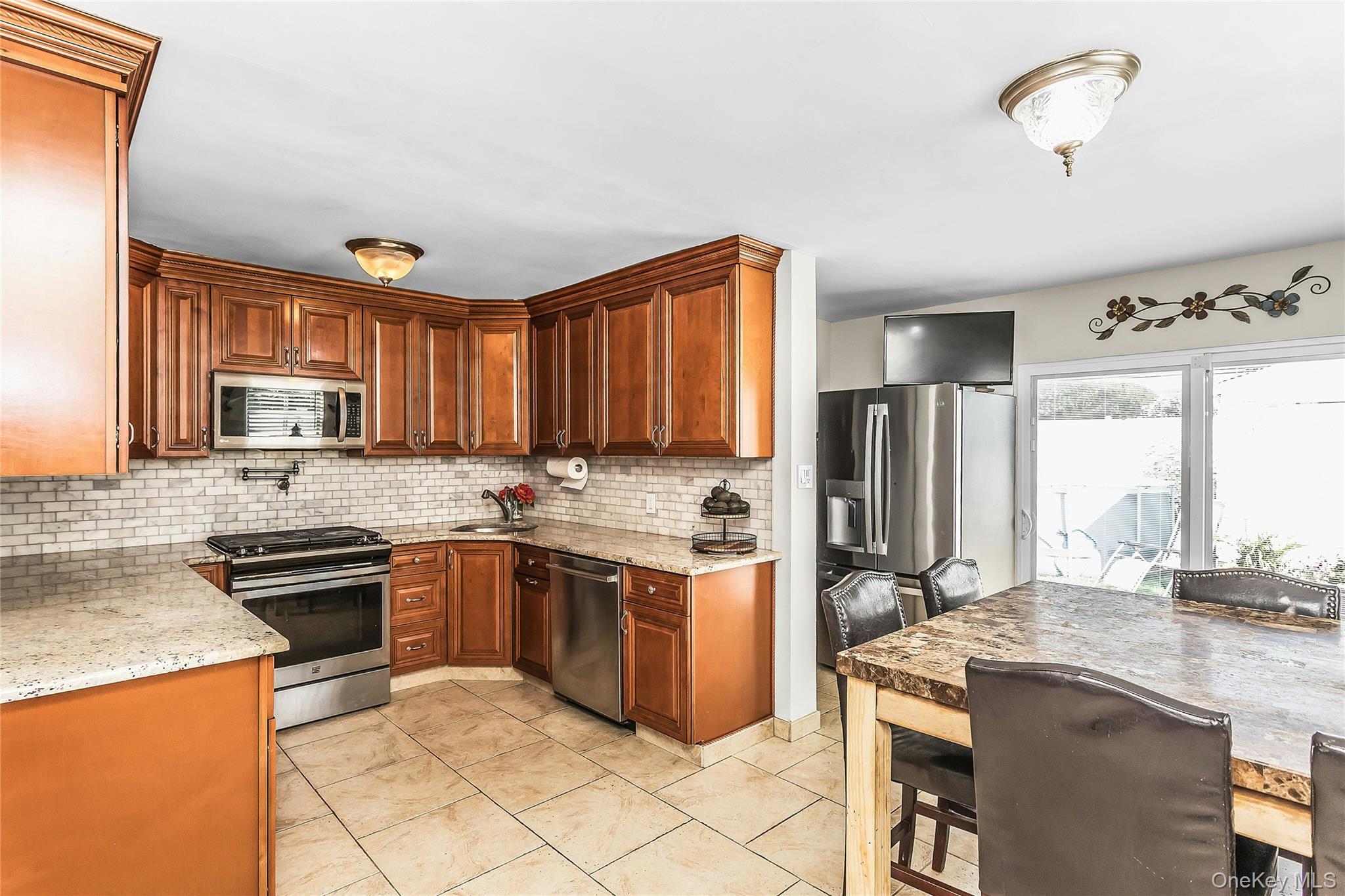 20 Jamaica Avenue – For Sale photo 7