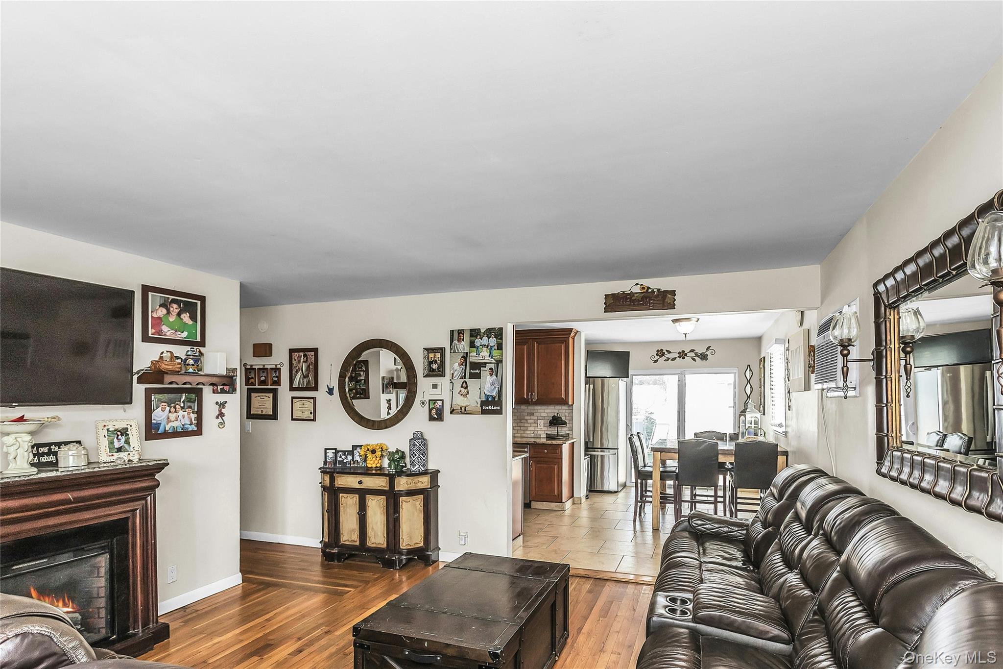20 Jamaica Avenue – For Sale photo 4