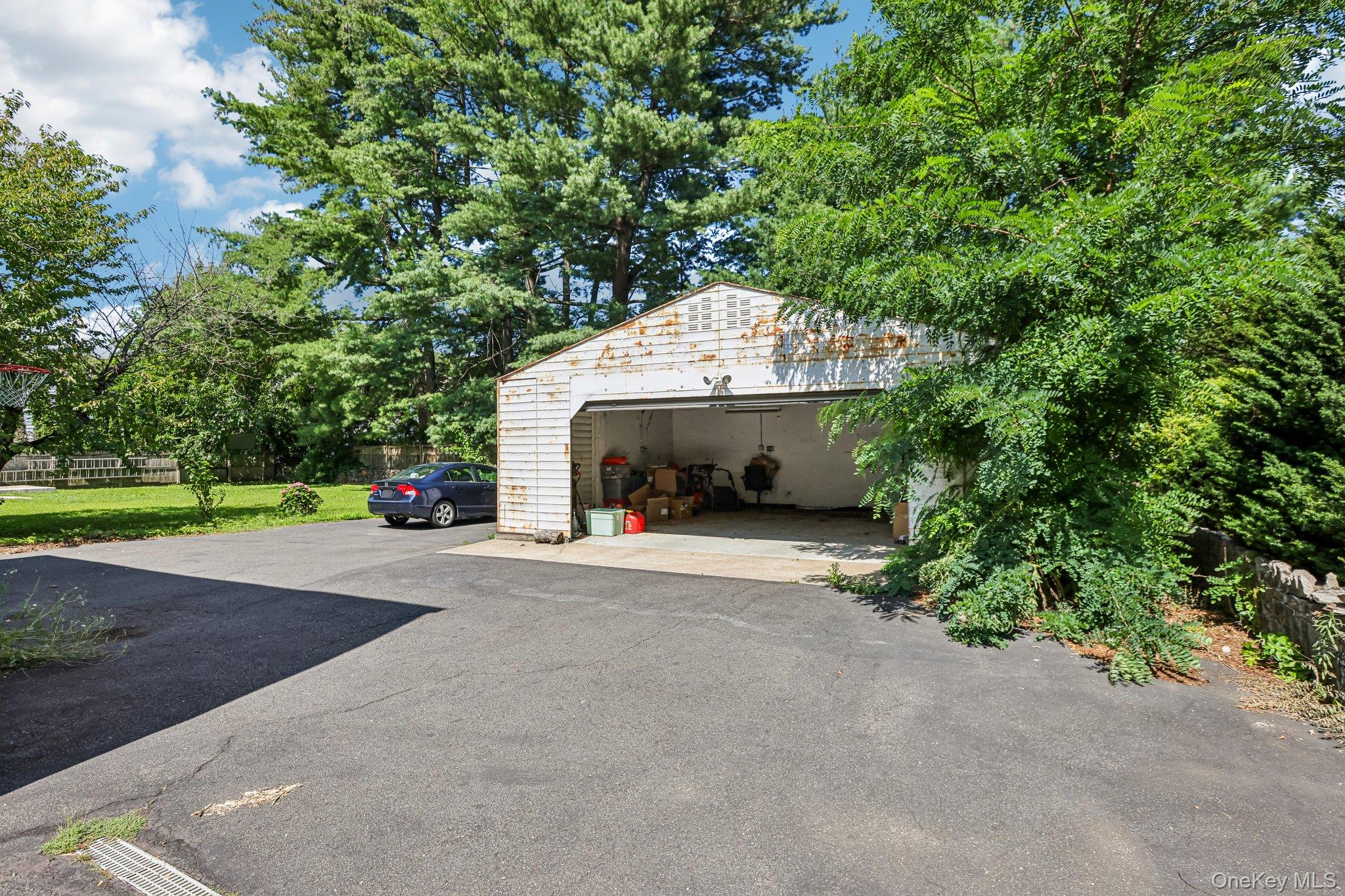 12 Bryn Mawr Parkway – For Sale photo 20