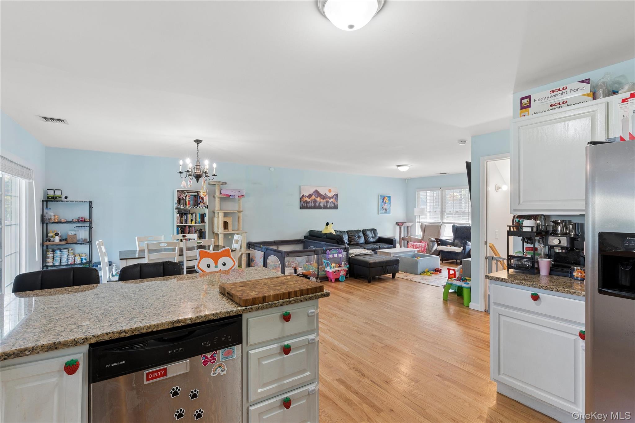 17 Robinwood Street – For Sale photo 9