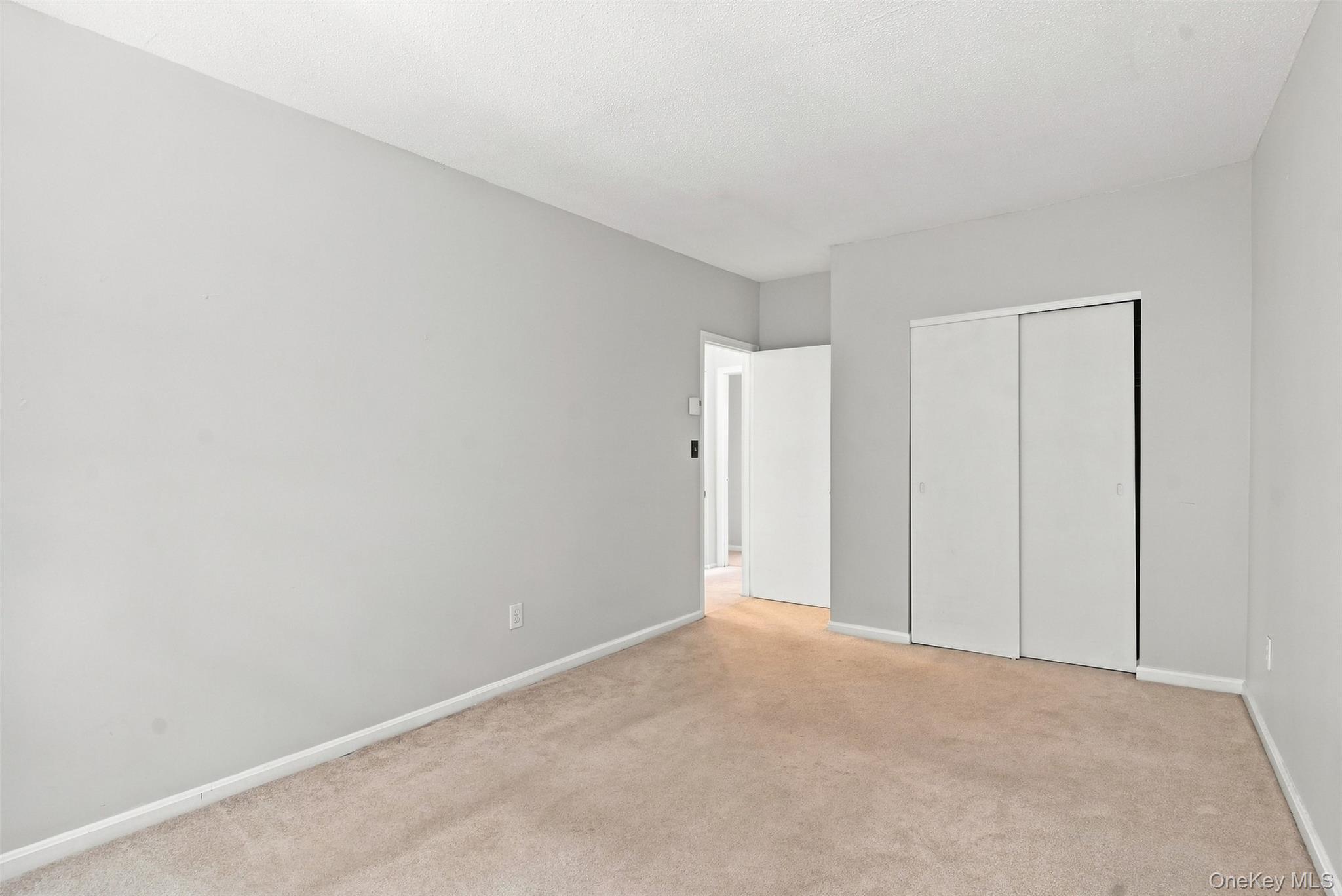 7 ROUNDTREE Court – For Sale photo 18