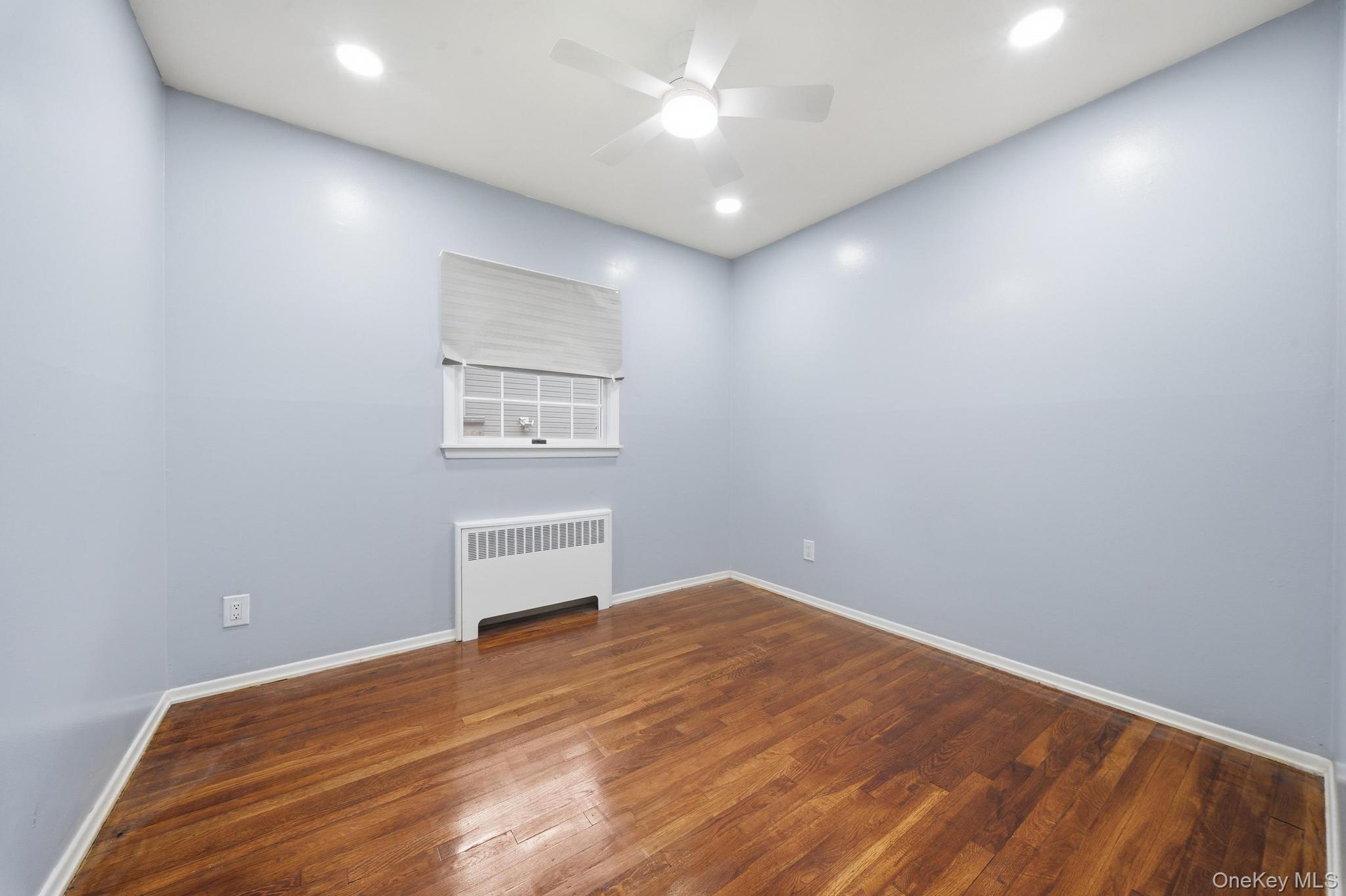 8 Dee place – For Sale photo 29