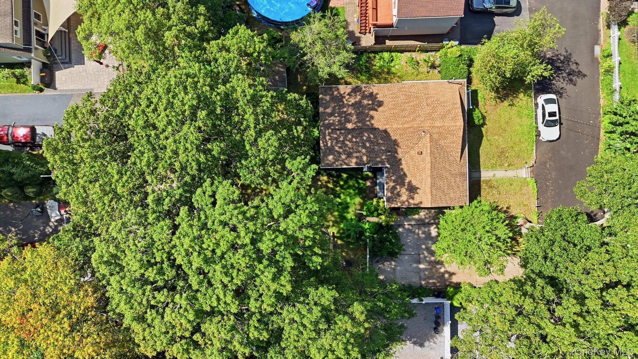 8 Dee place – For Sale photo 13