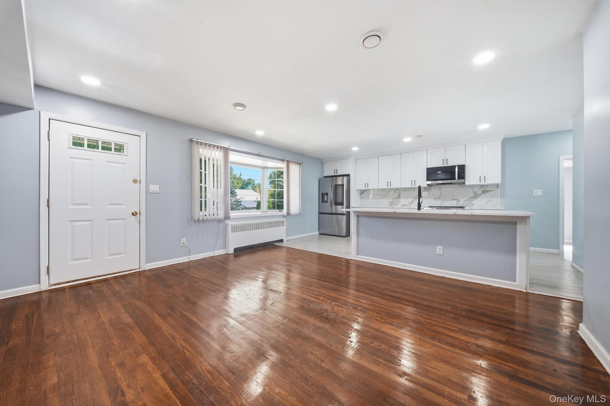 8 Dee place – For Sale photo 30