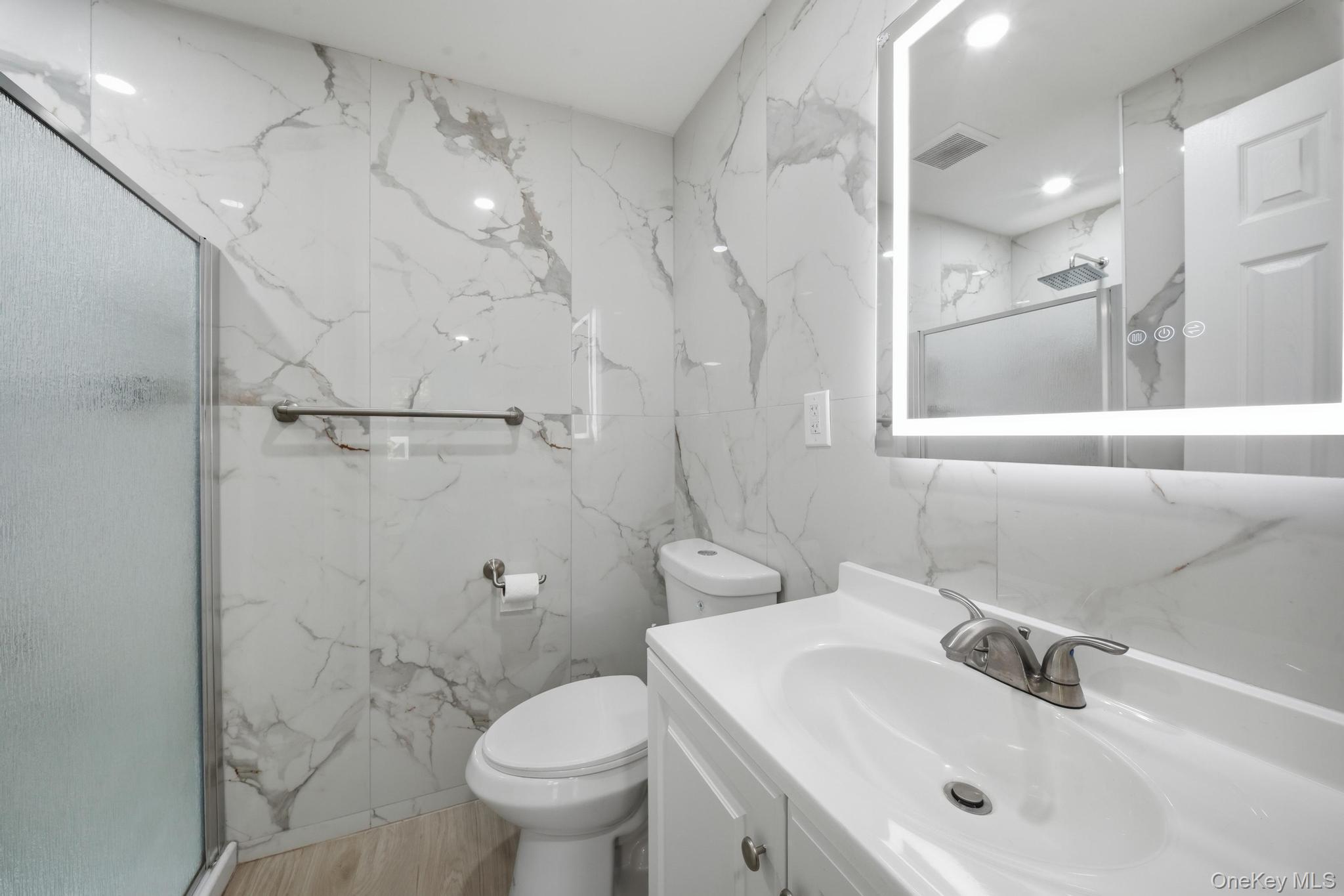 8 Dee place – For Sale photo 20