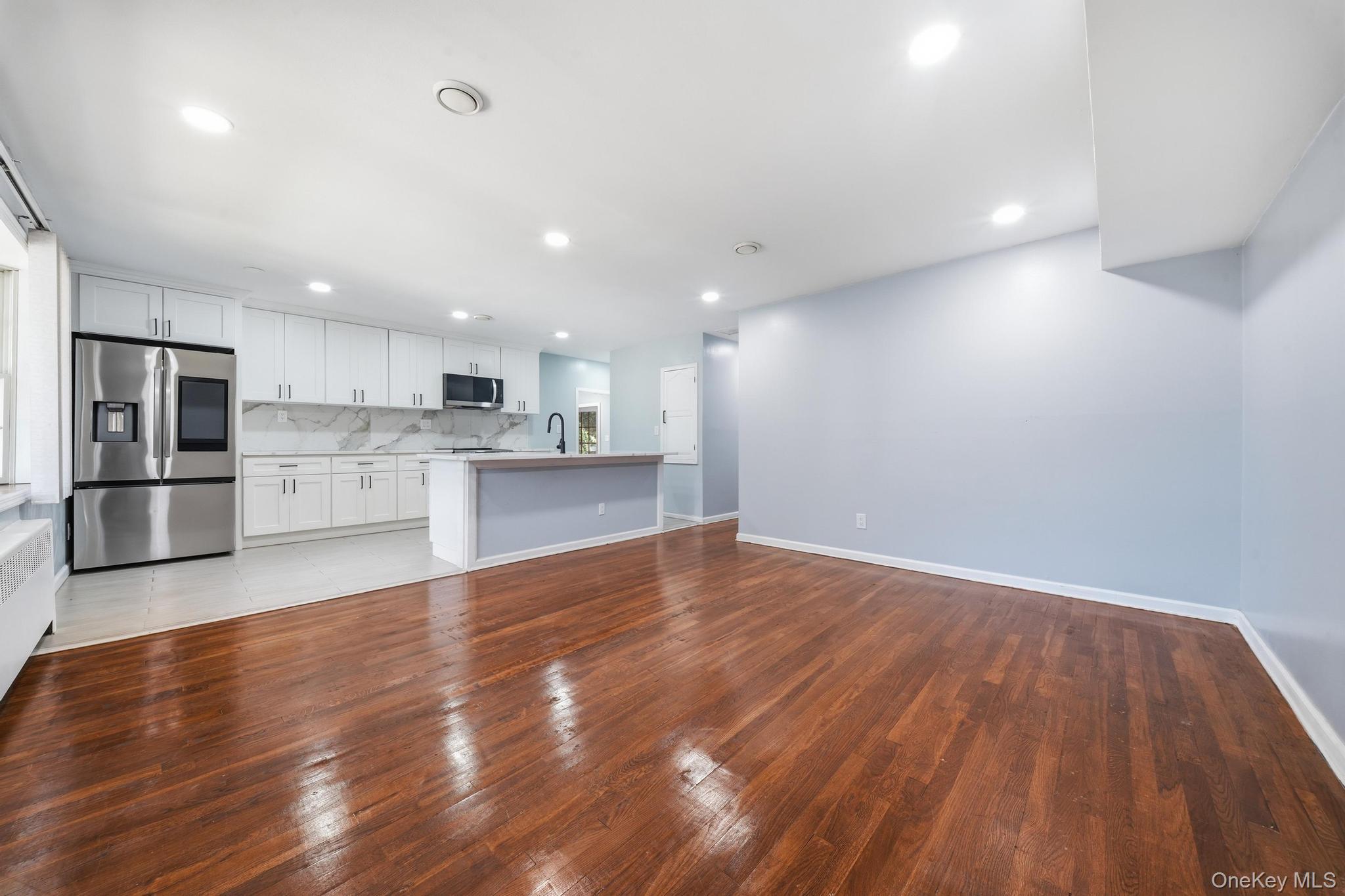 8 Dee place – For Sale photo 31