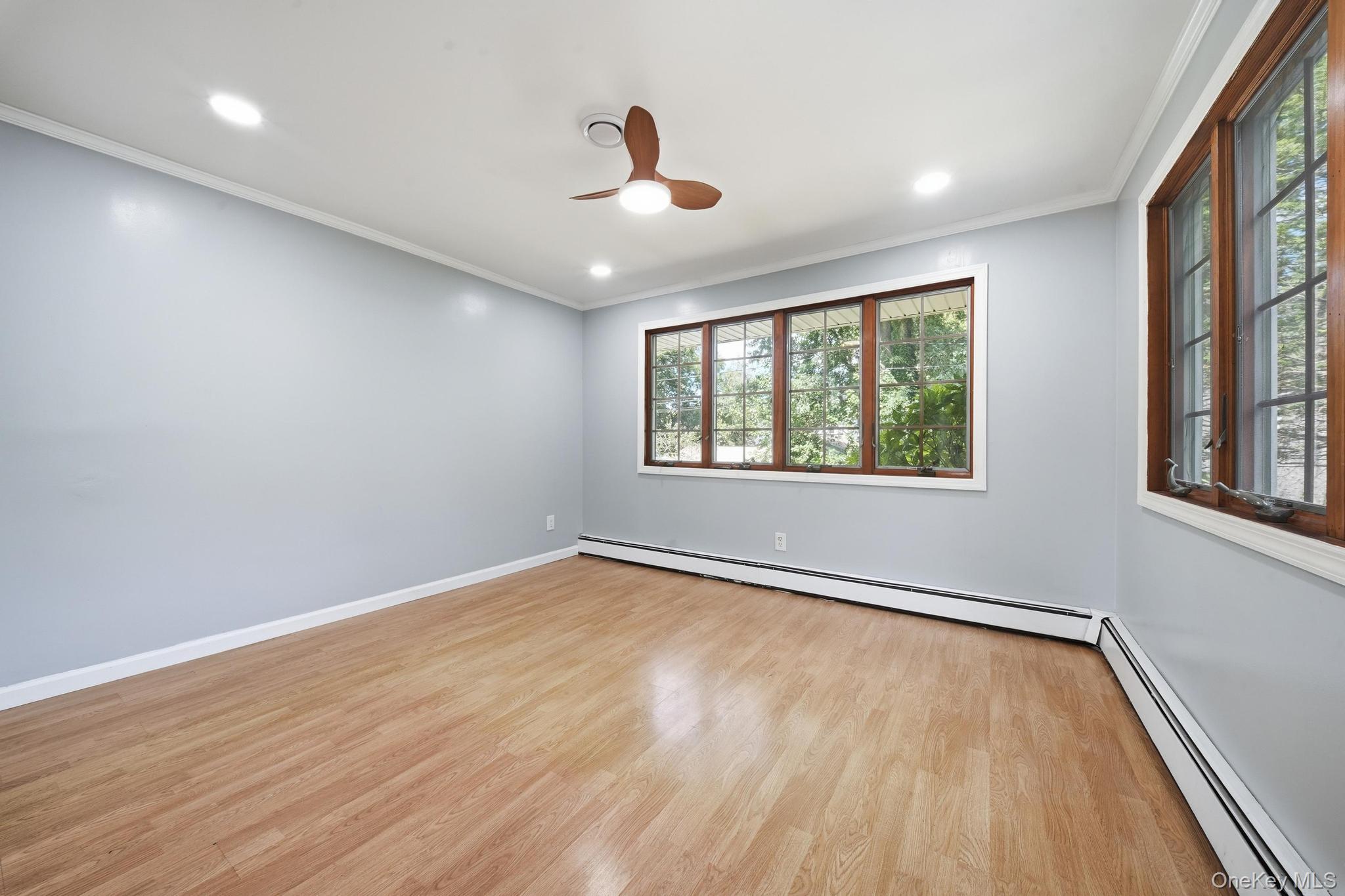 8 Dee place – For Sale photo 19