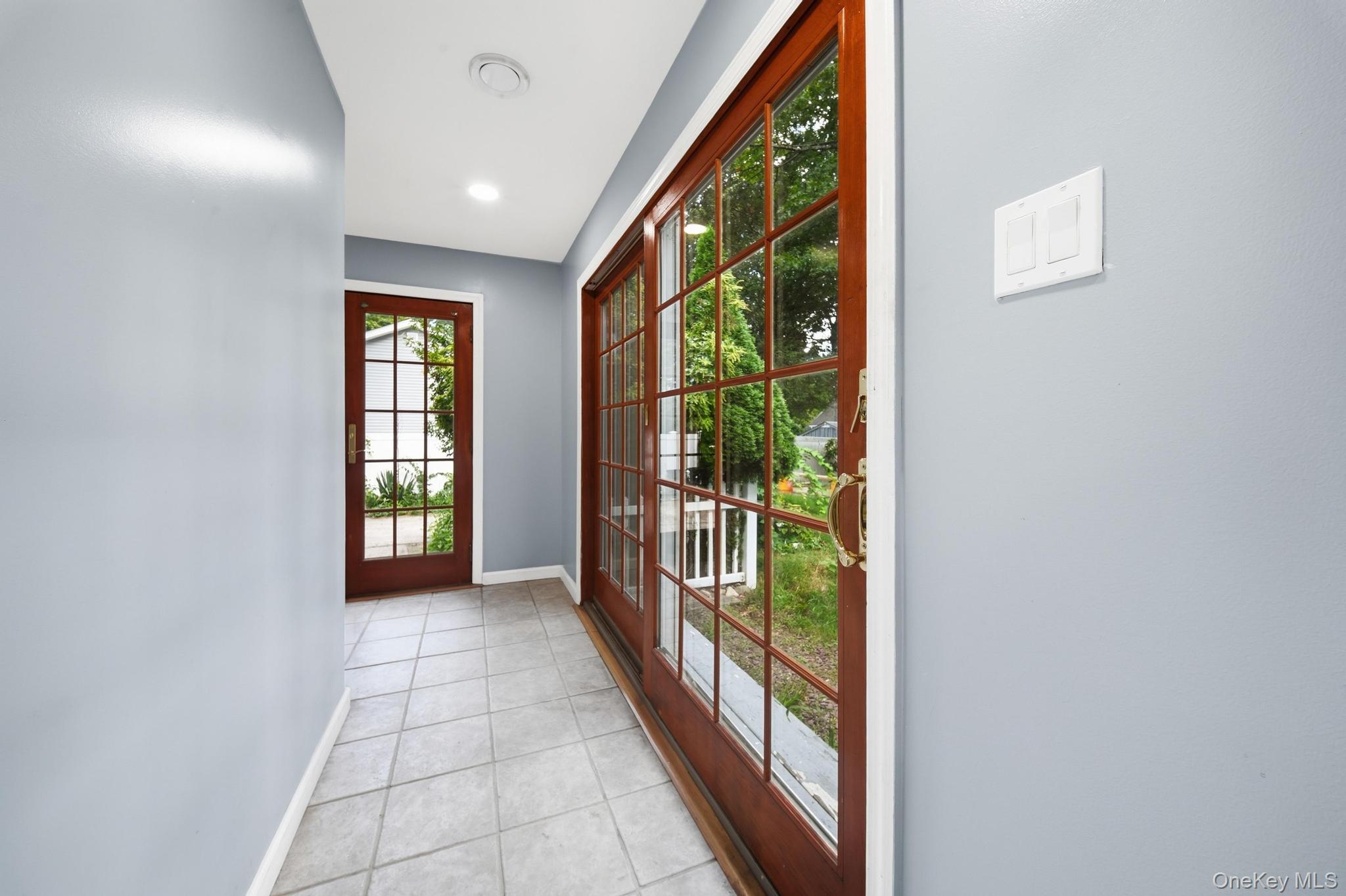 8 Dee place – For Sale photo 22