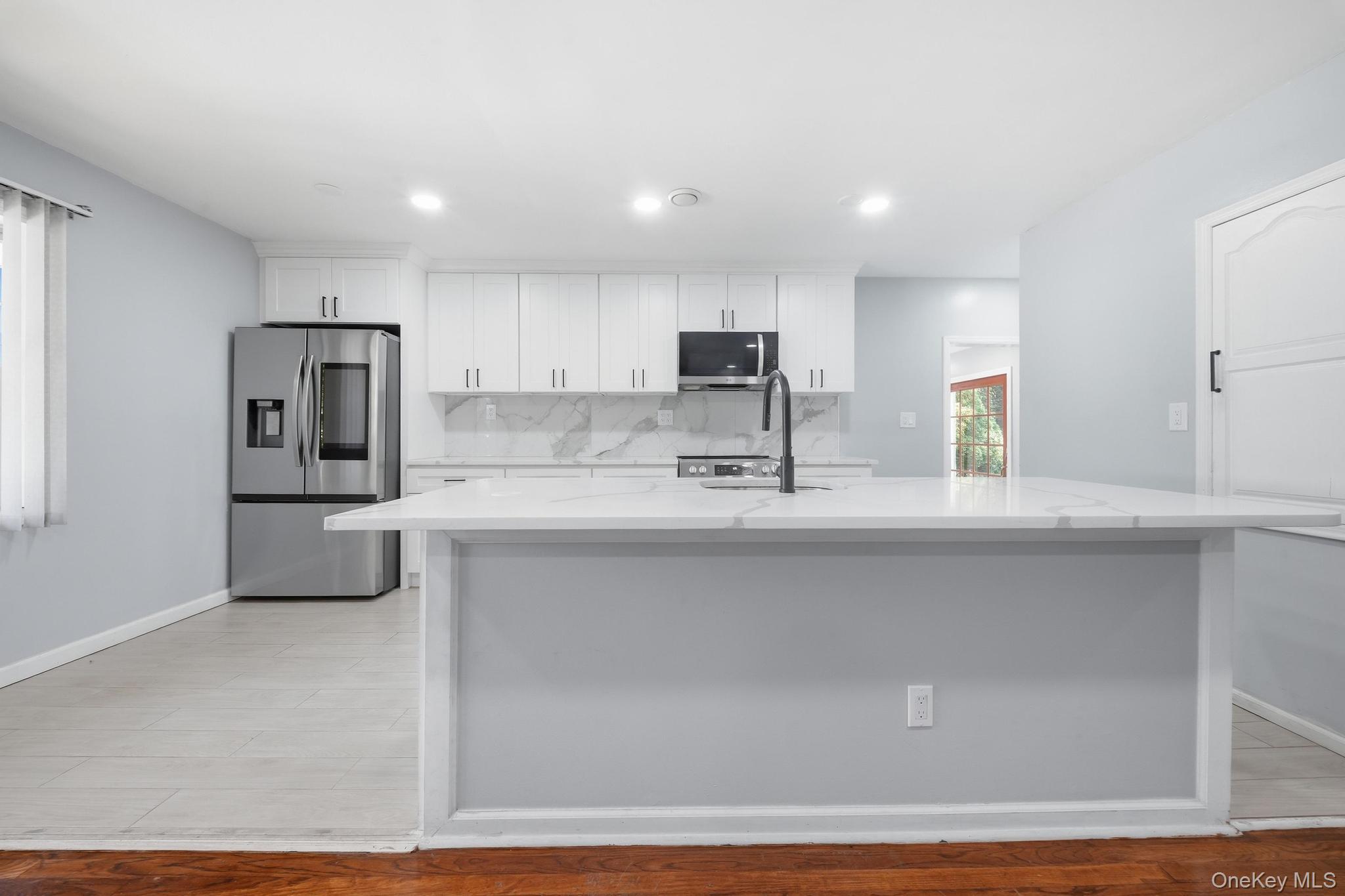 8 Dee place – For Sale photo 37