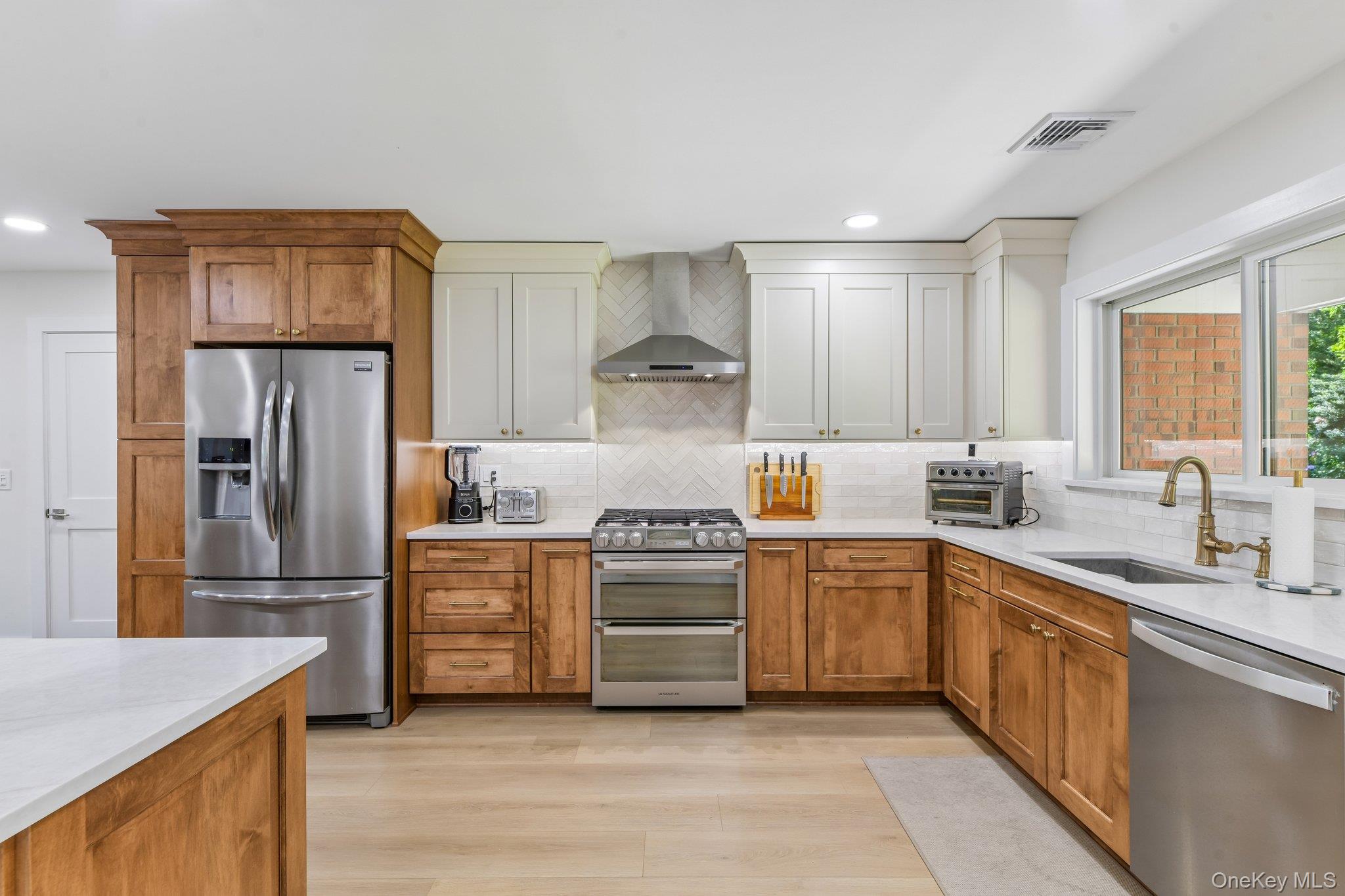230 Union Avenue – For Sale photo 11