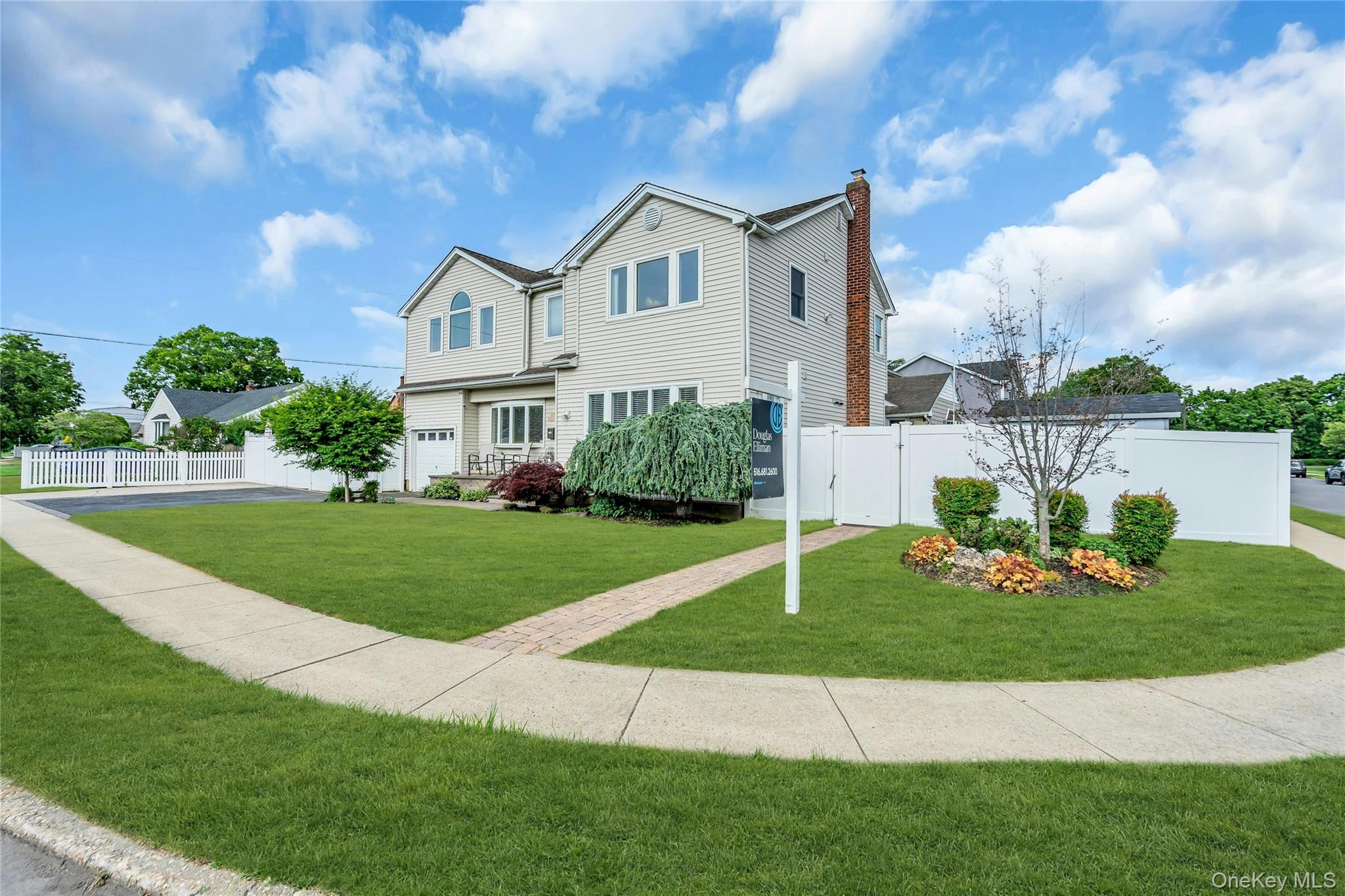 7 Mohawk Drive – For Sale photo 39