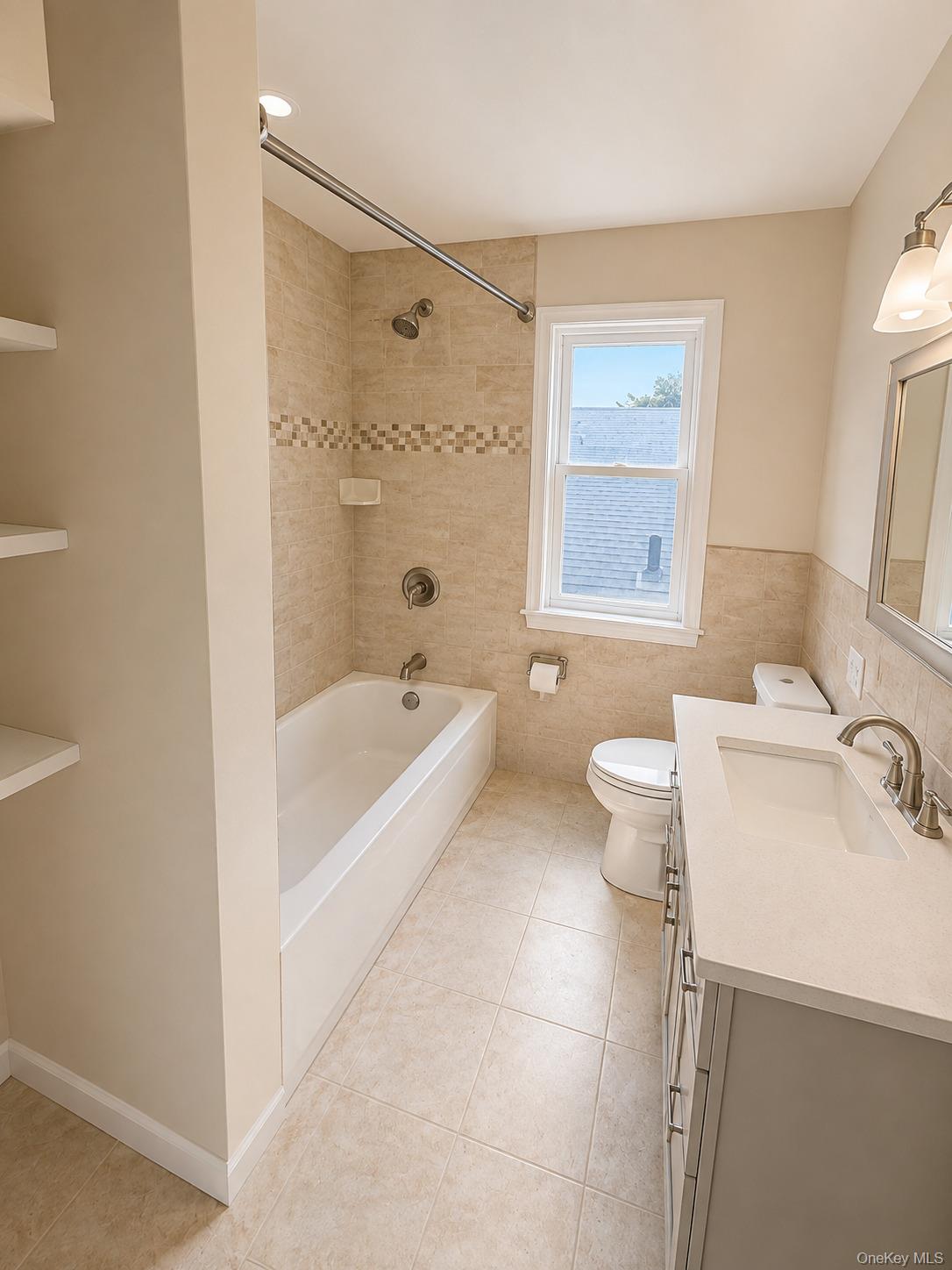 2716 Humphrey Street, Unit 3 photo 3