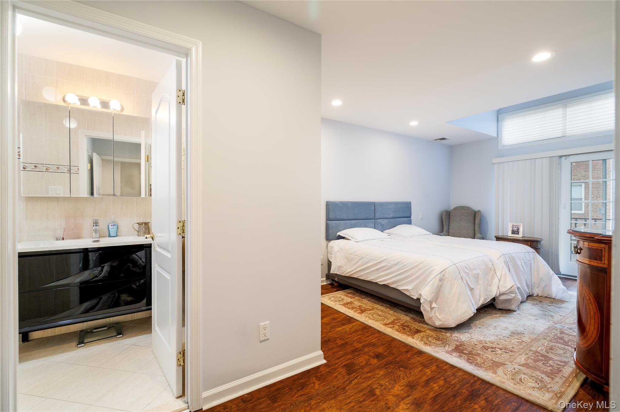 275 Central Avenue, Unit 1 photo 17
