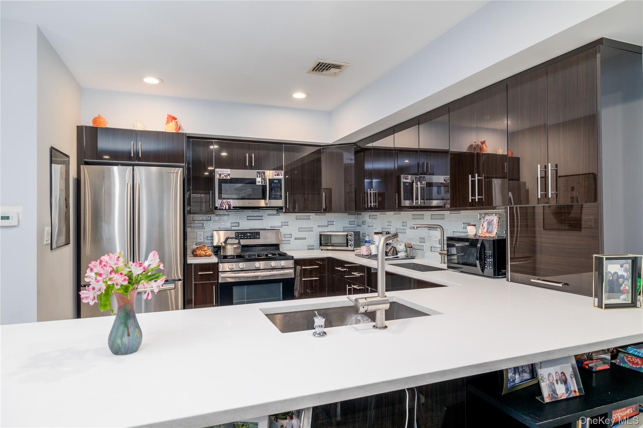 275 Central Avenue, Unit 1 photo 11