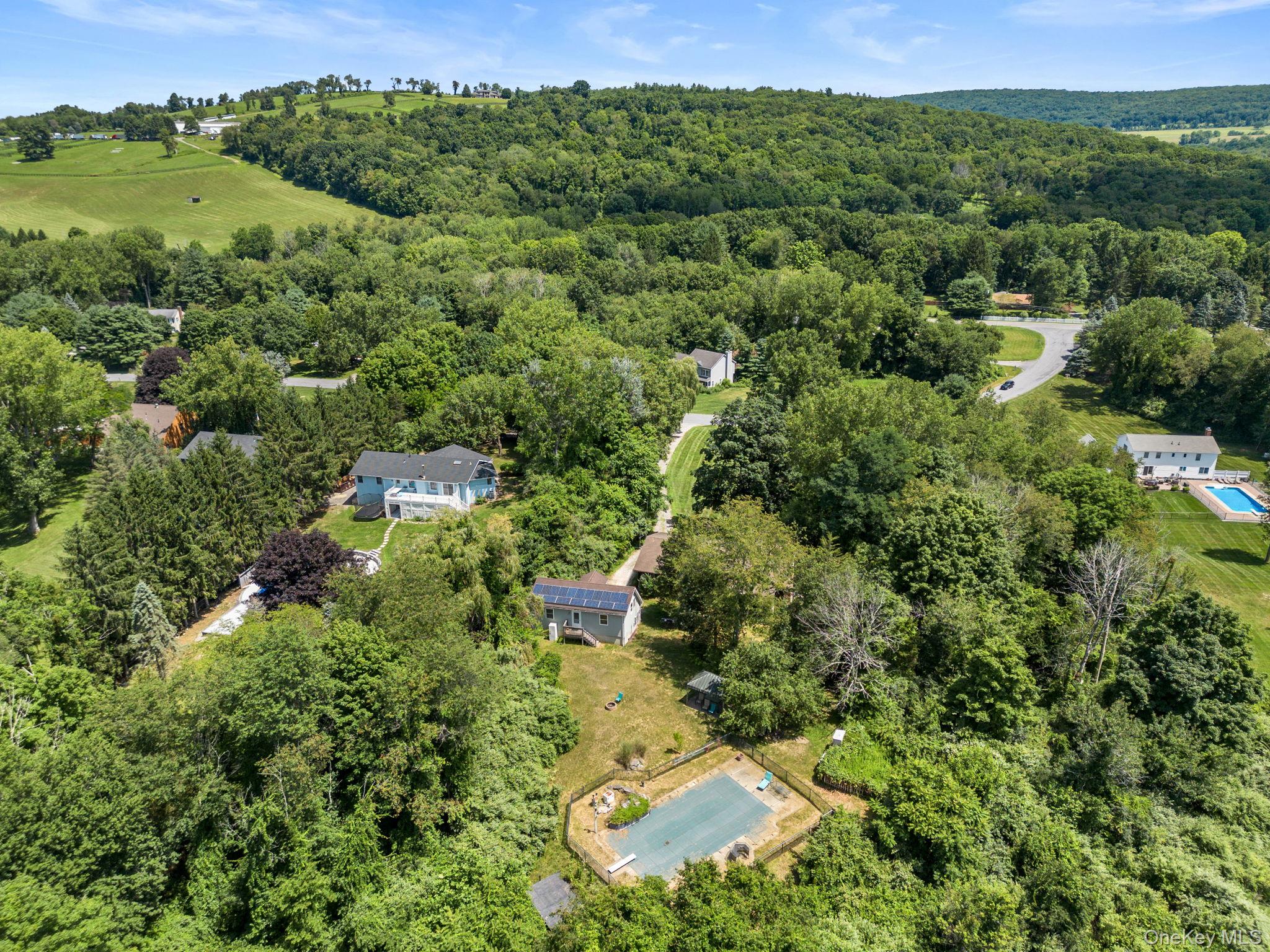 12 Rebecca Drive – For Sale photo 33