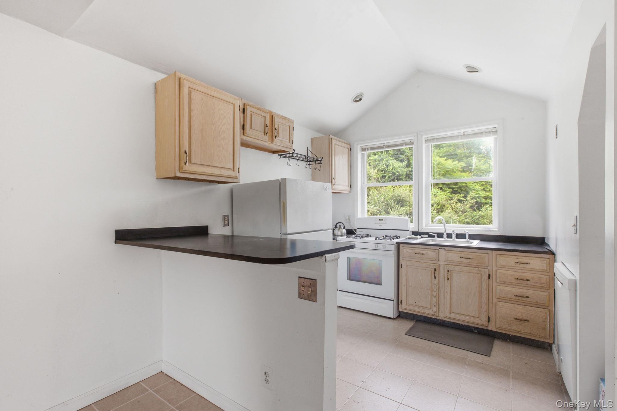 12 Rebecca Drive – For Sale photo 38
