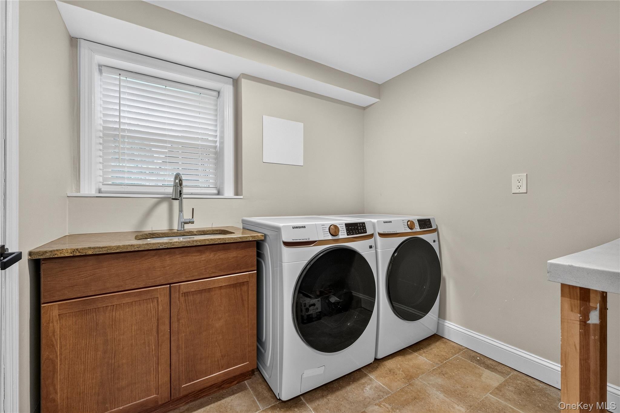 15 Cobblestone Lane – For Sale photo 28