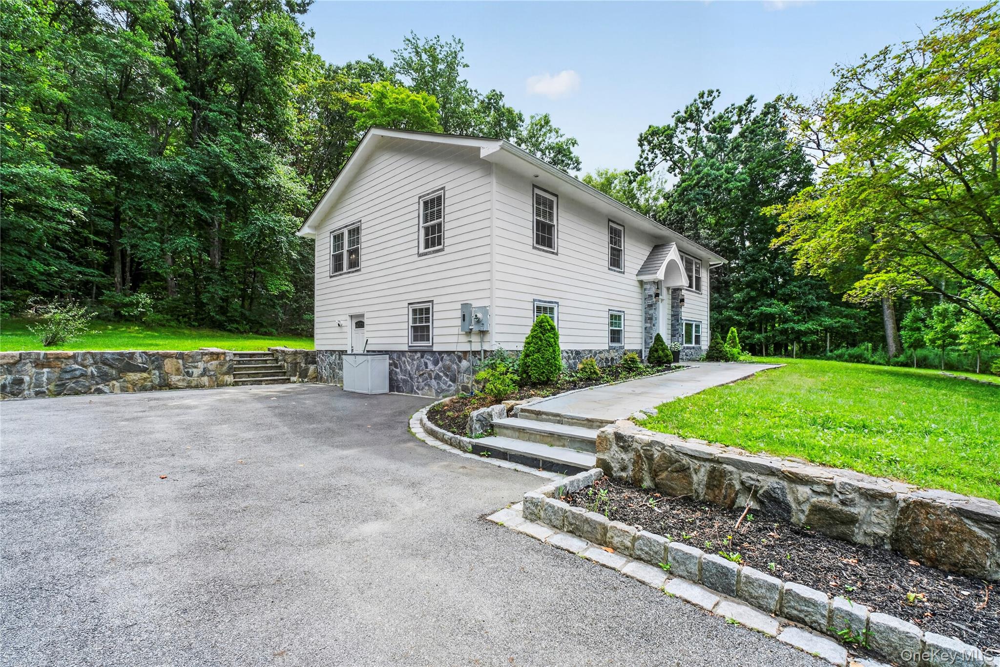 15 Cobblestone Lane – For Sale photo 37