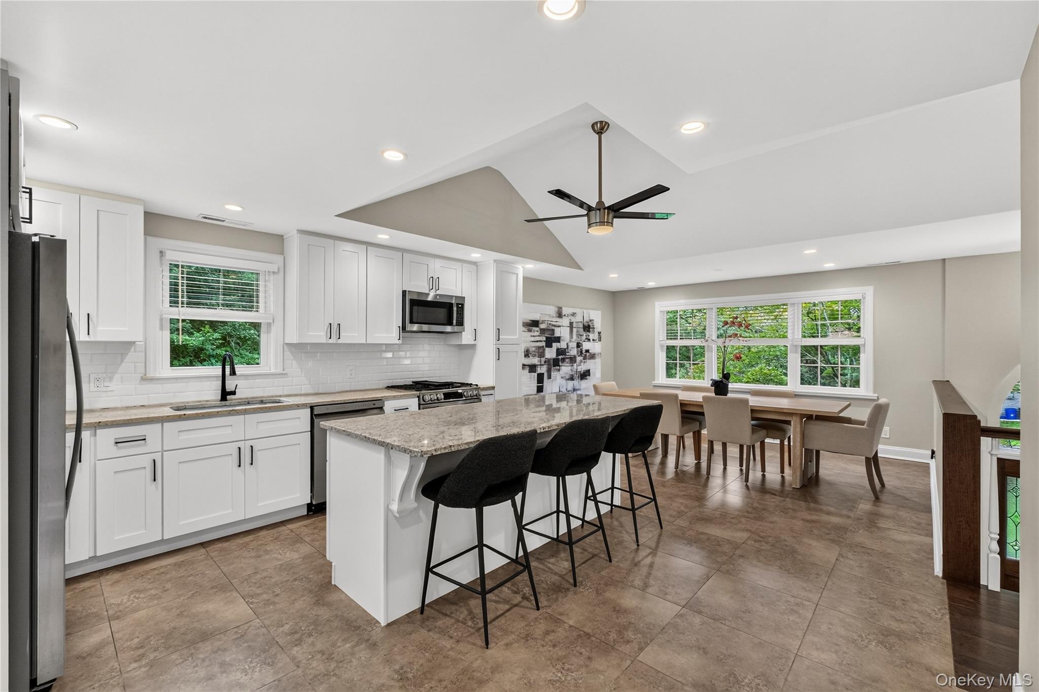 15 Cobblestone Lane – For Sale photo 12