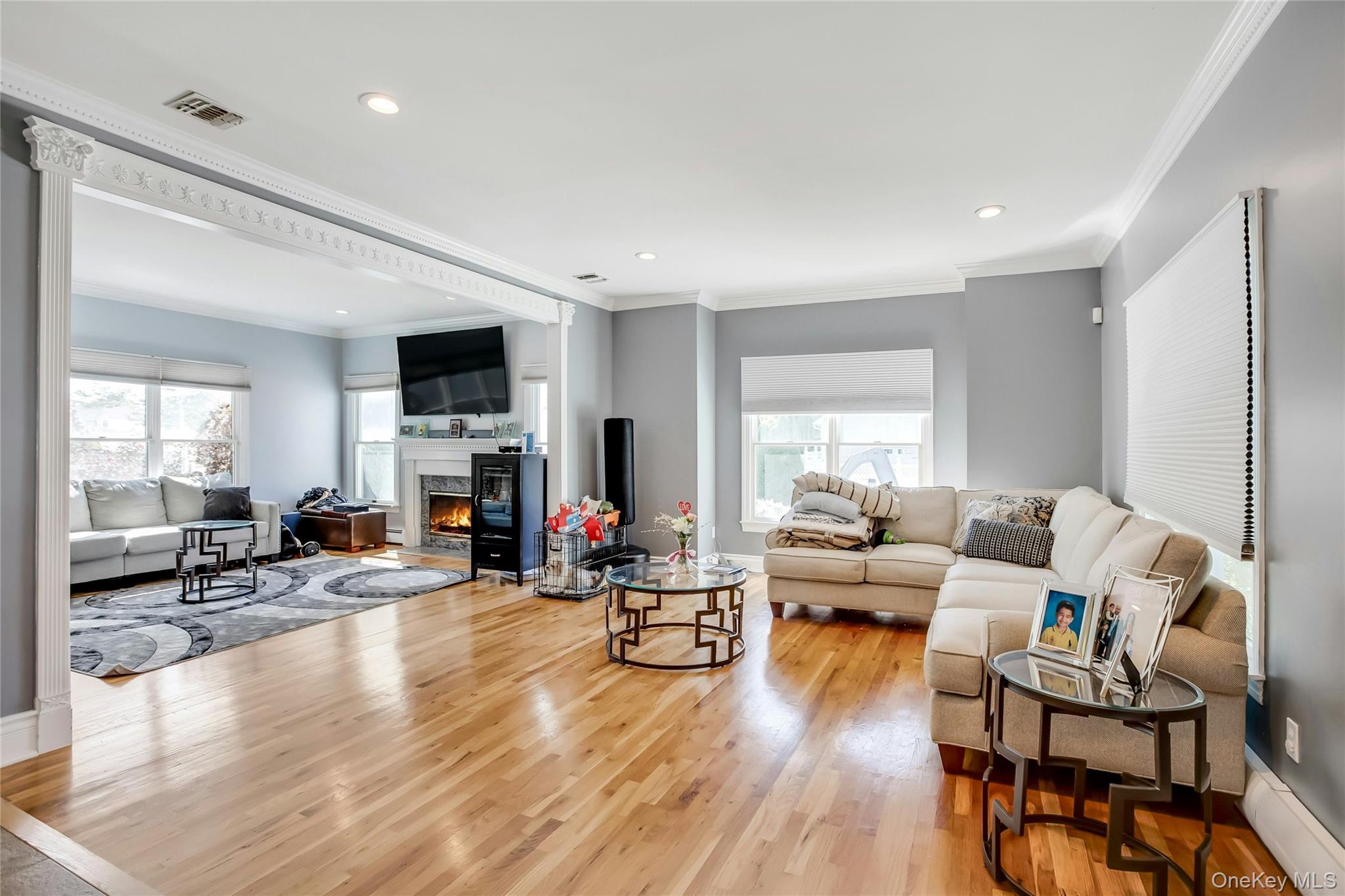 11 Raphael Boulevard – For Sale photo 4