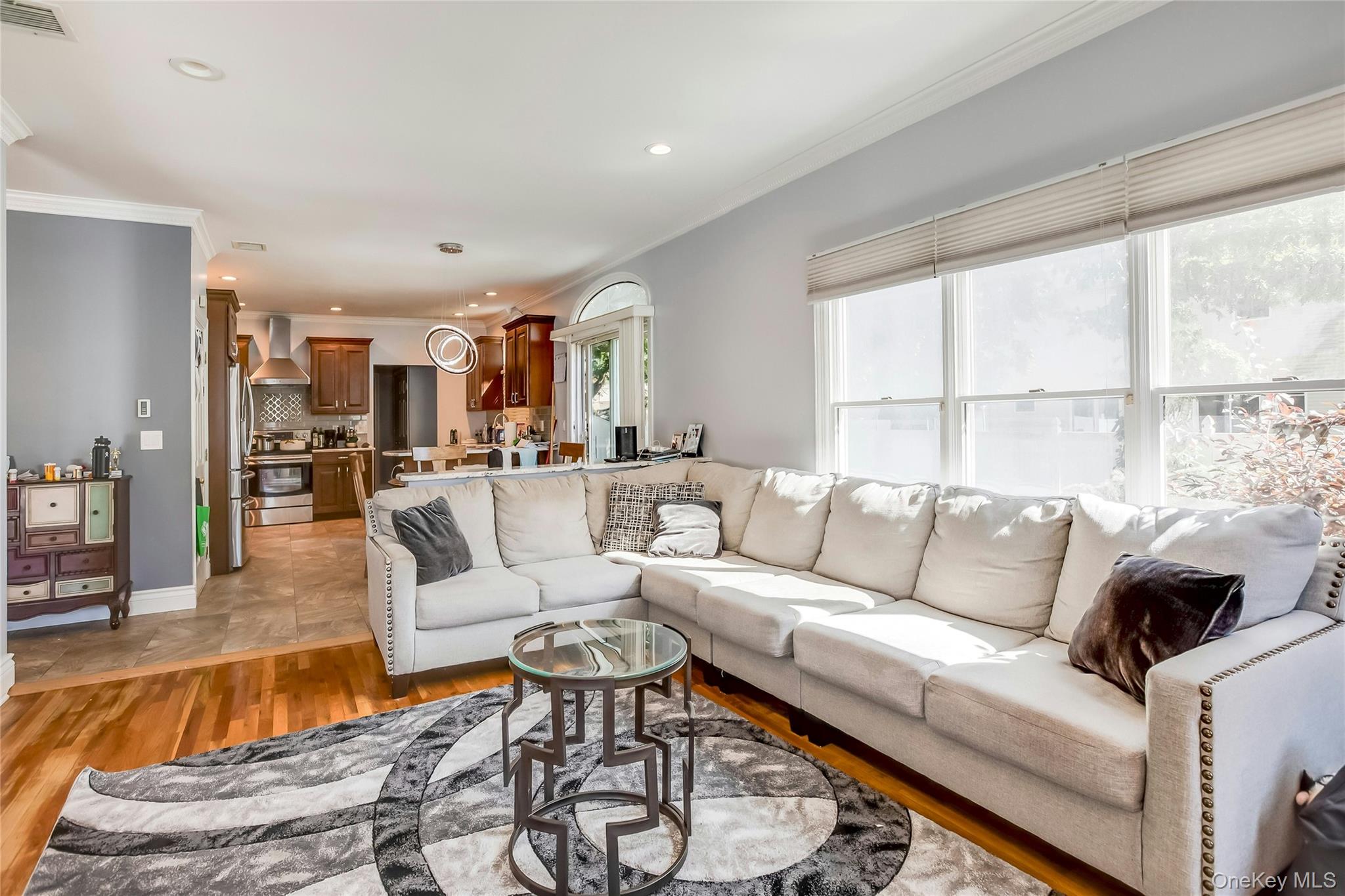 11 Raphael Boulevard – For Sale photo 8