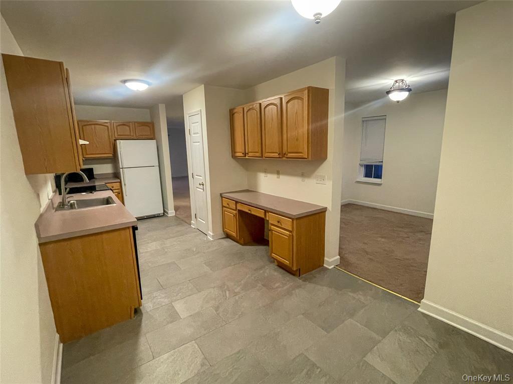 1011 Ethan Allen Drive, Unit 1011 photo 13