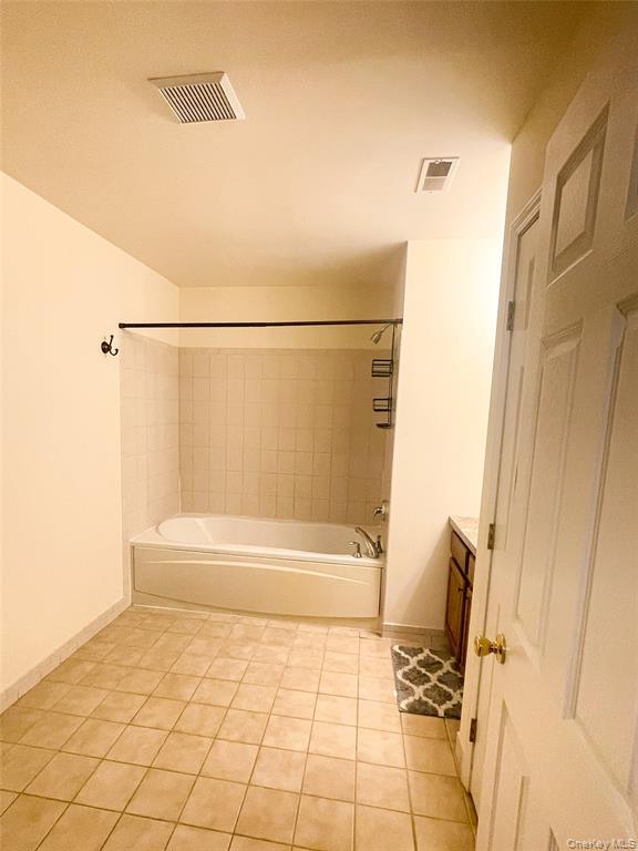 1011 Ethan Allen Drive, Unit 1011 photo 21