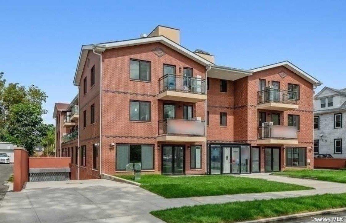 214-11 35th Avenue, Unit C9 photo 2