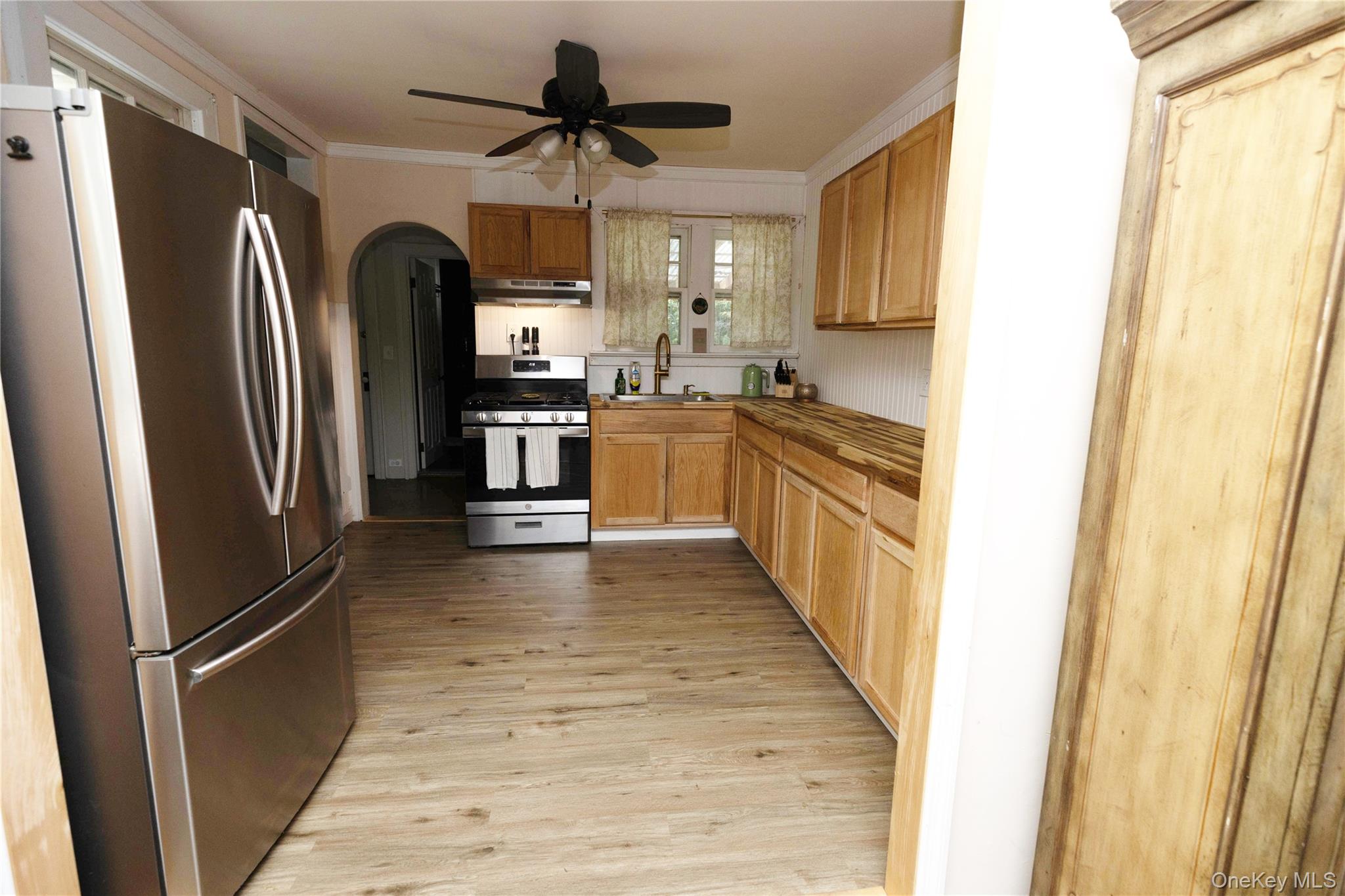 120 Lincoln Road – For Sale photo 4