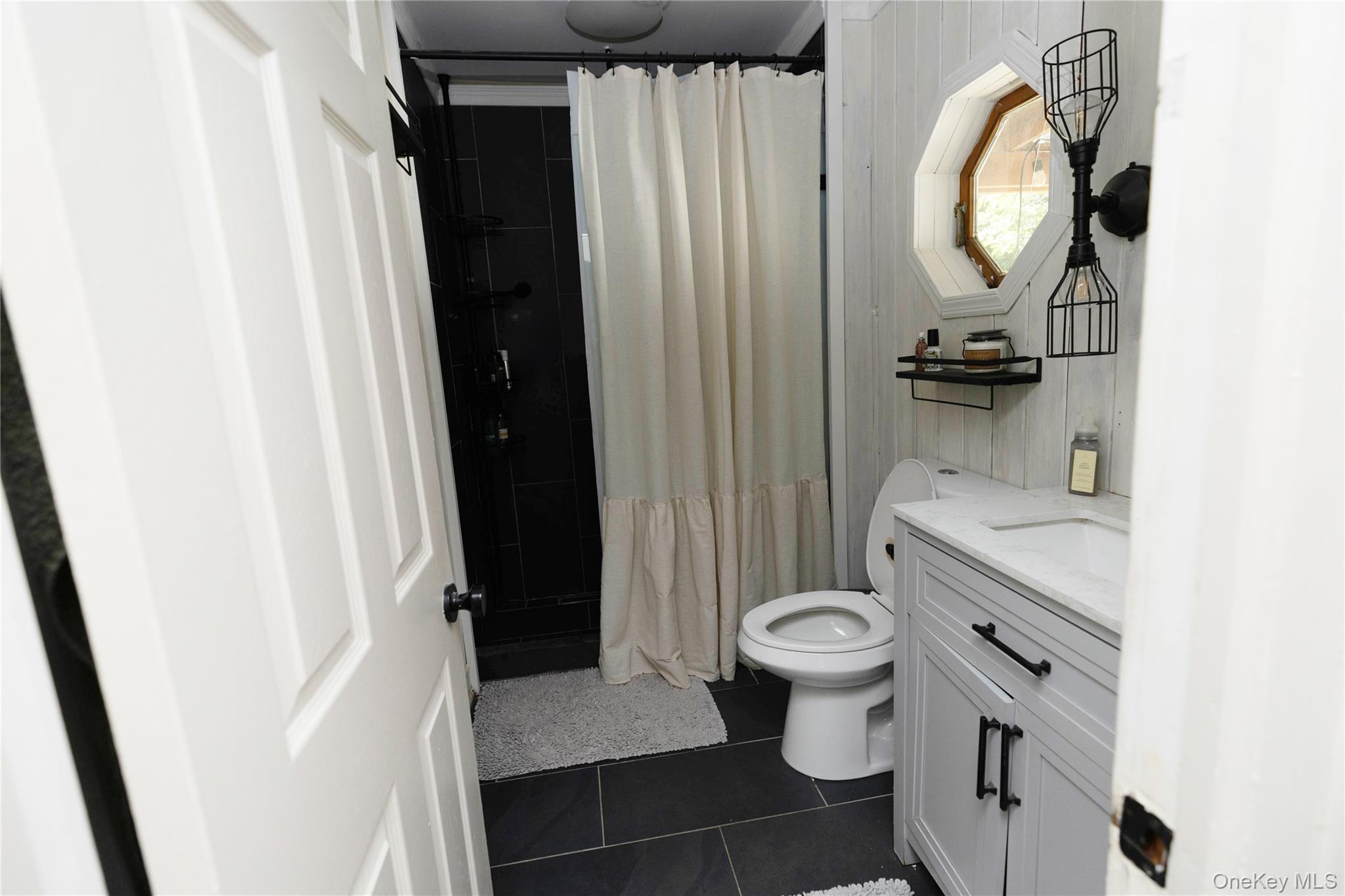 120 Lincoln Road – For Sale photo 8
